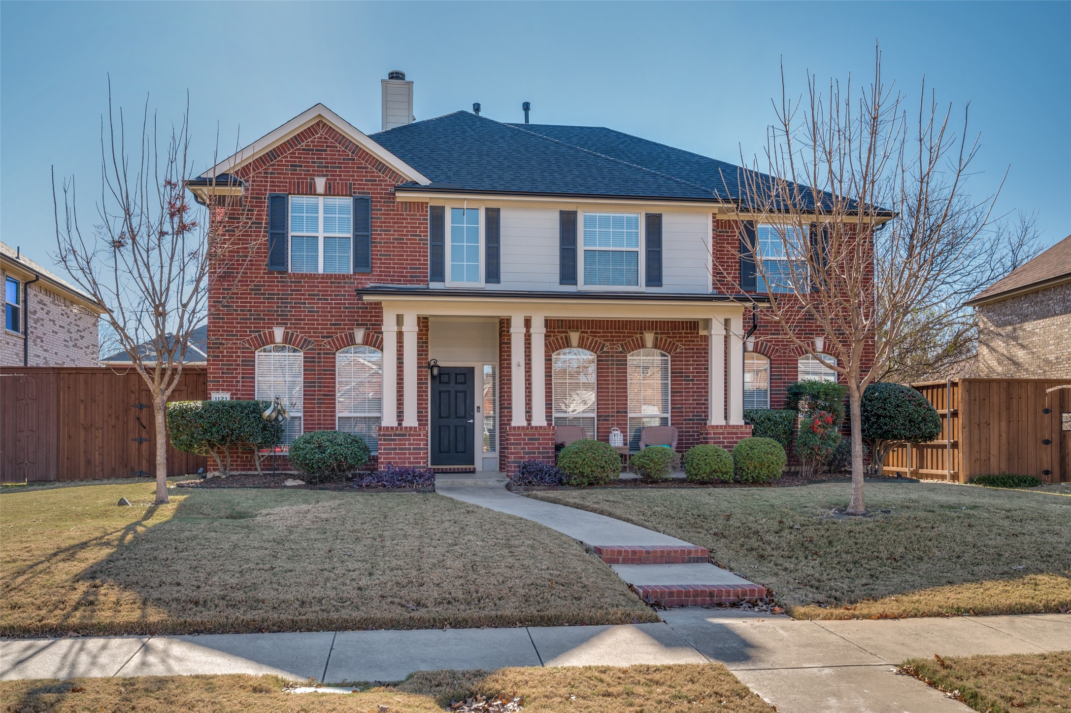 1121 London Drive