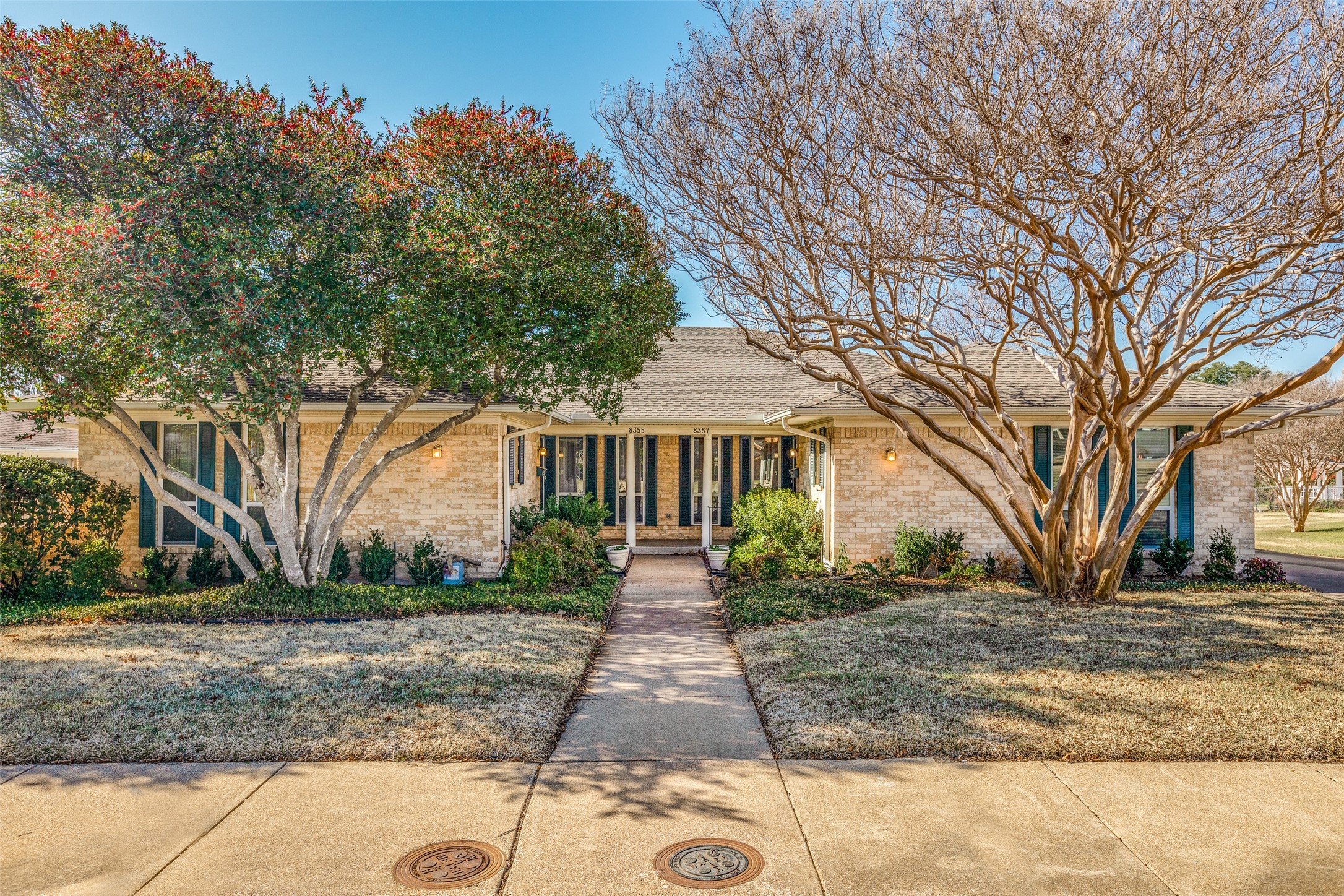 8355 Lullwater Drive