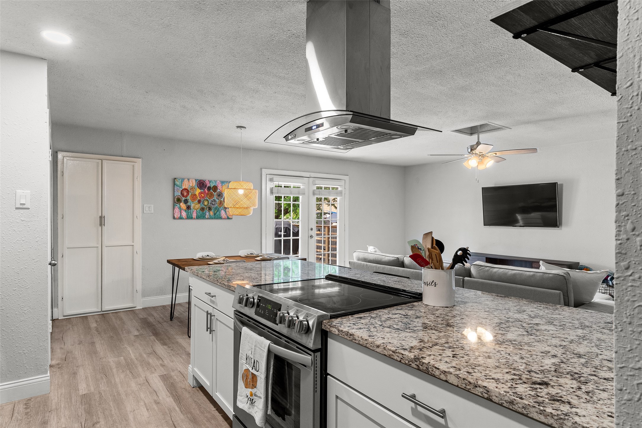 520 Hanover Drive