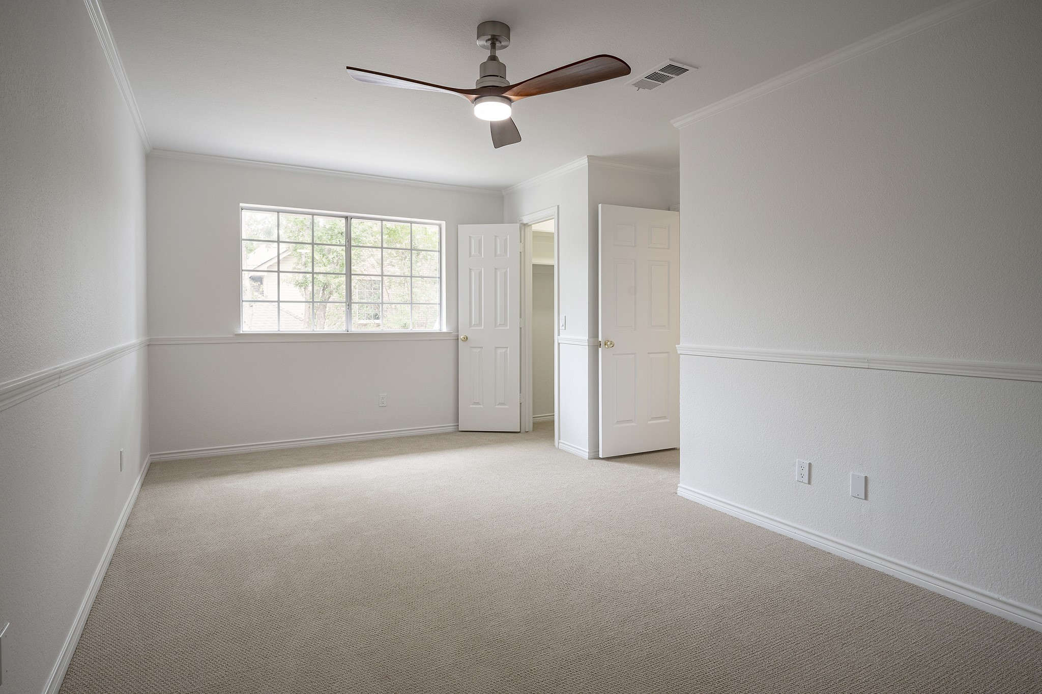 728 Woodmoor Drive