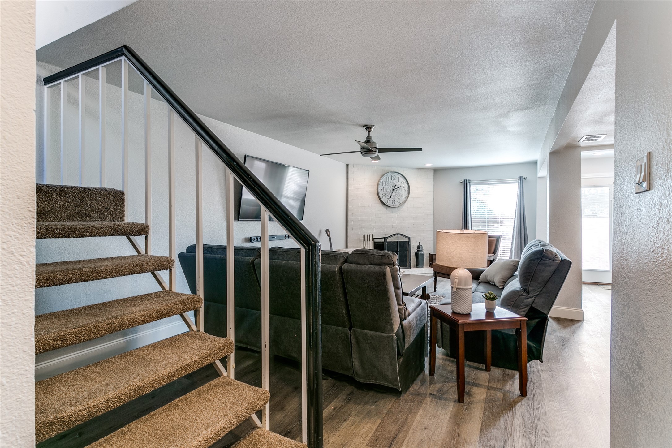 3126 Pin Oak Court