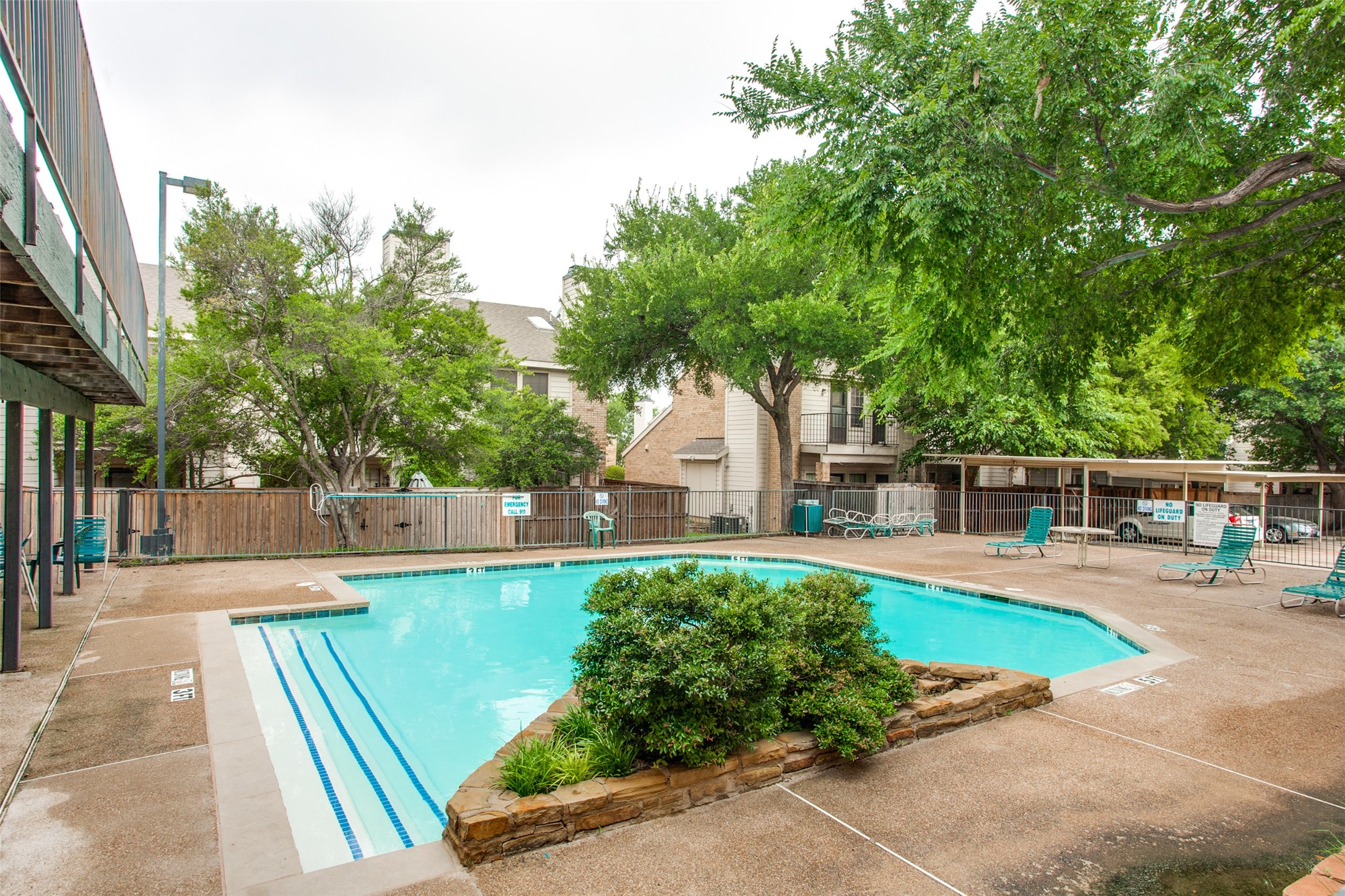 3126 Pin Oak Court
