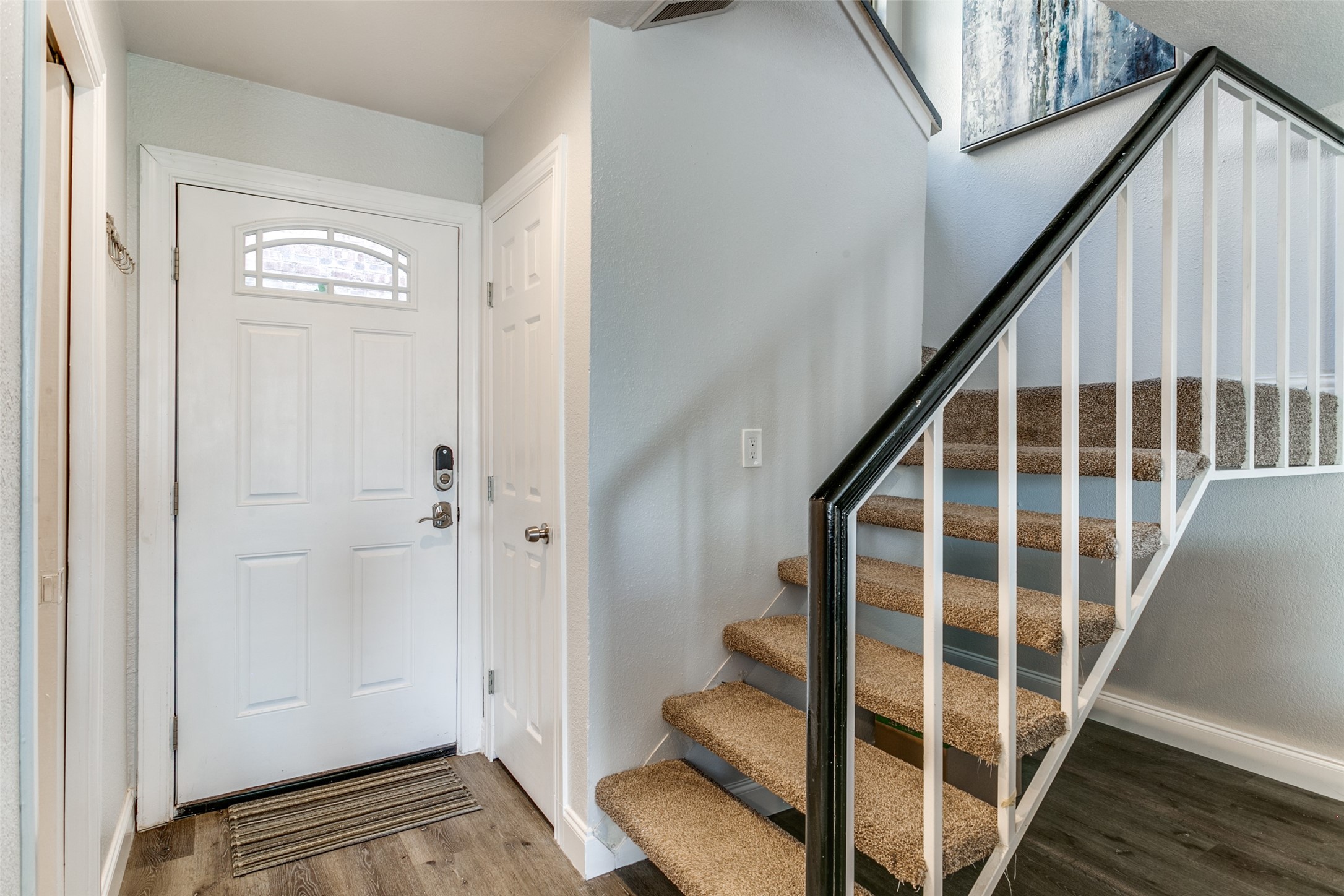 3126 Pin Oak Court