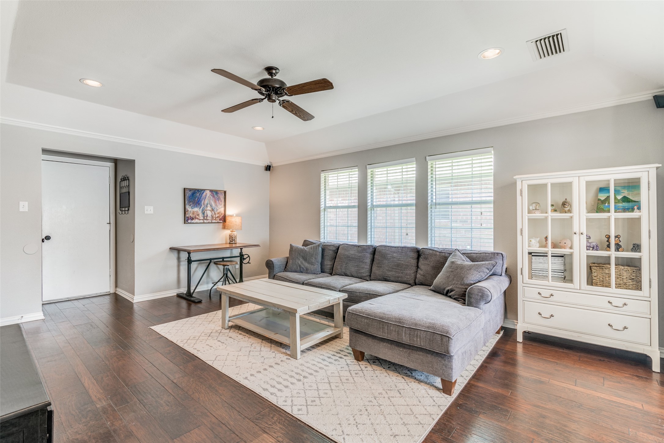 163 Highland Meadow Circle