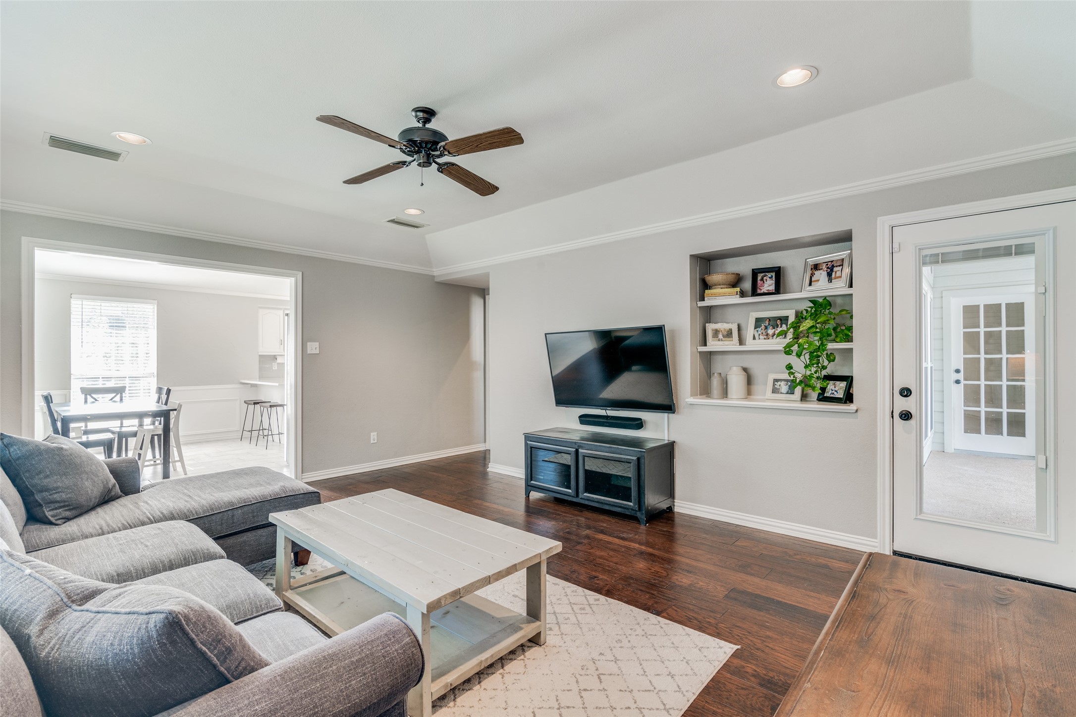 163 Highland Meadow Circle