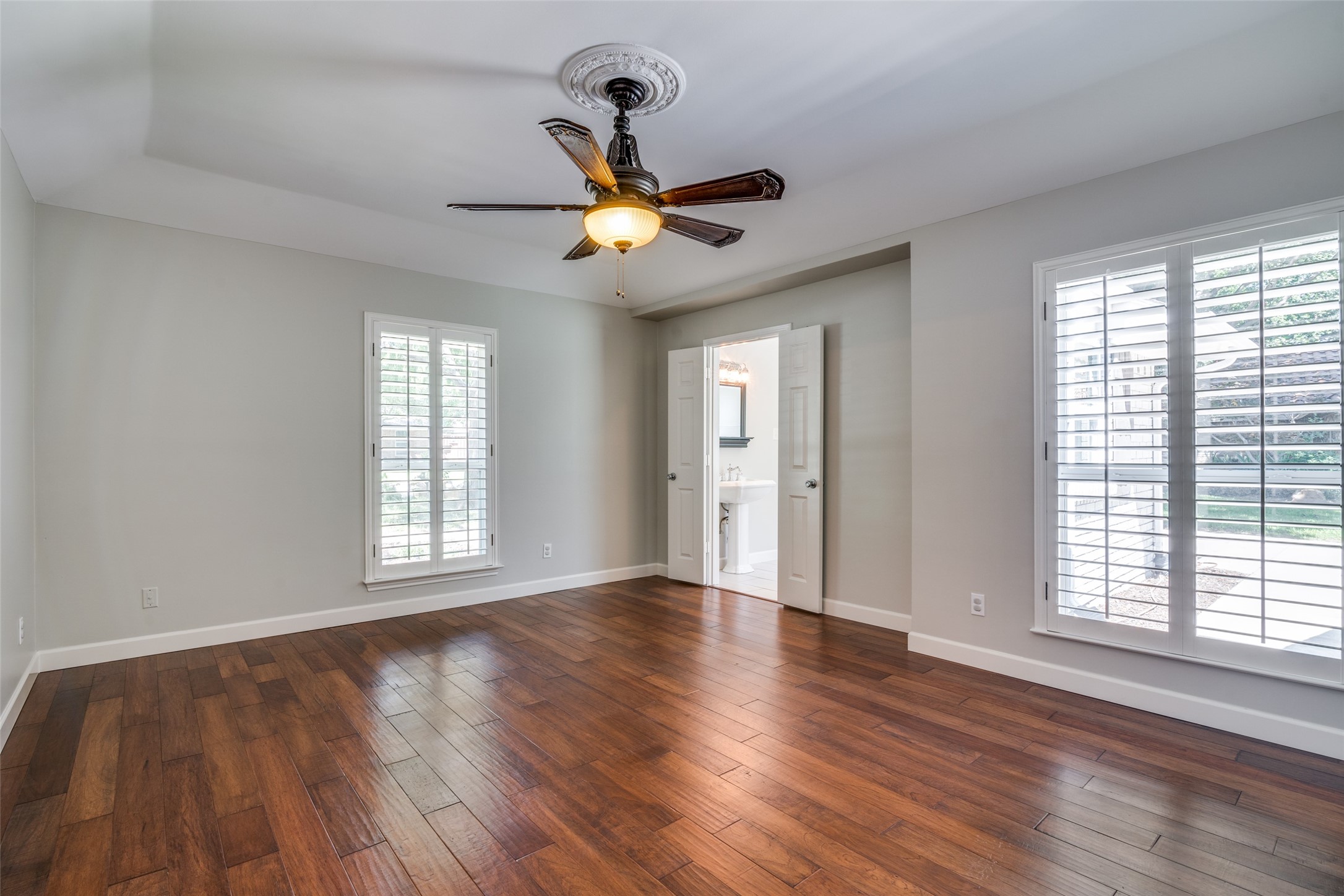 512 Greenridge Drive