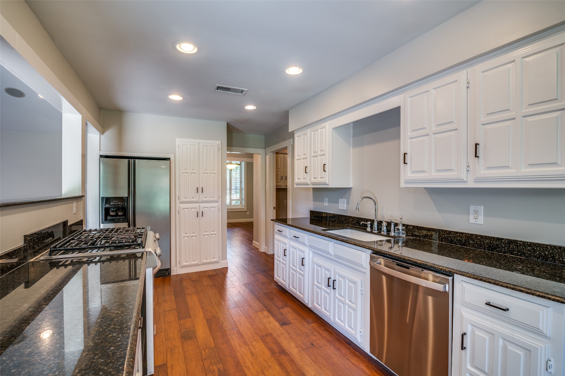 512 Greenridge Drive