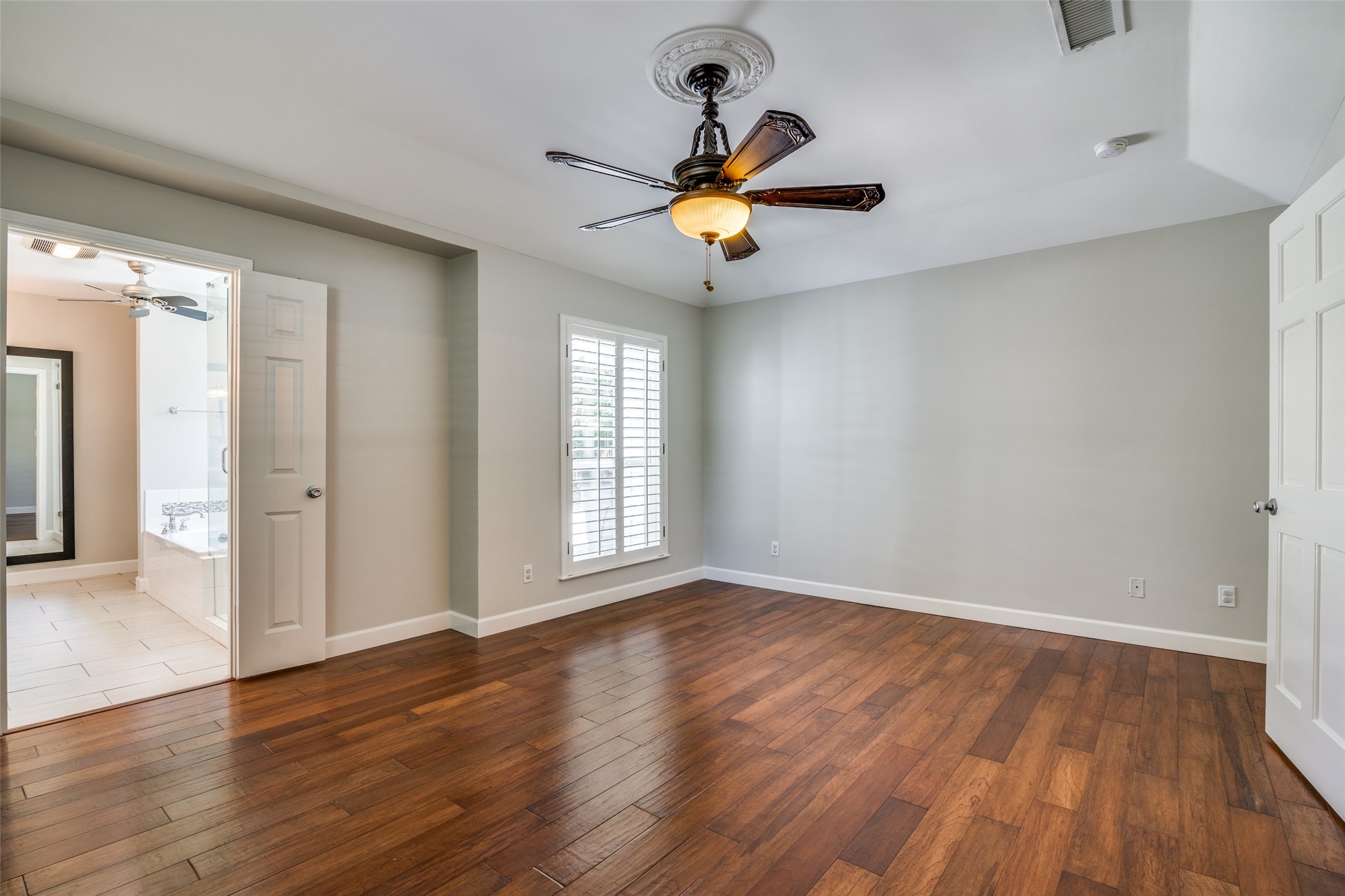 512 Greenridge Drive