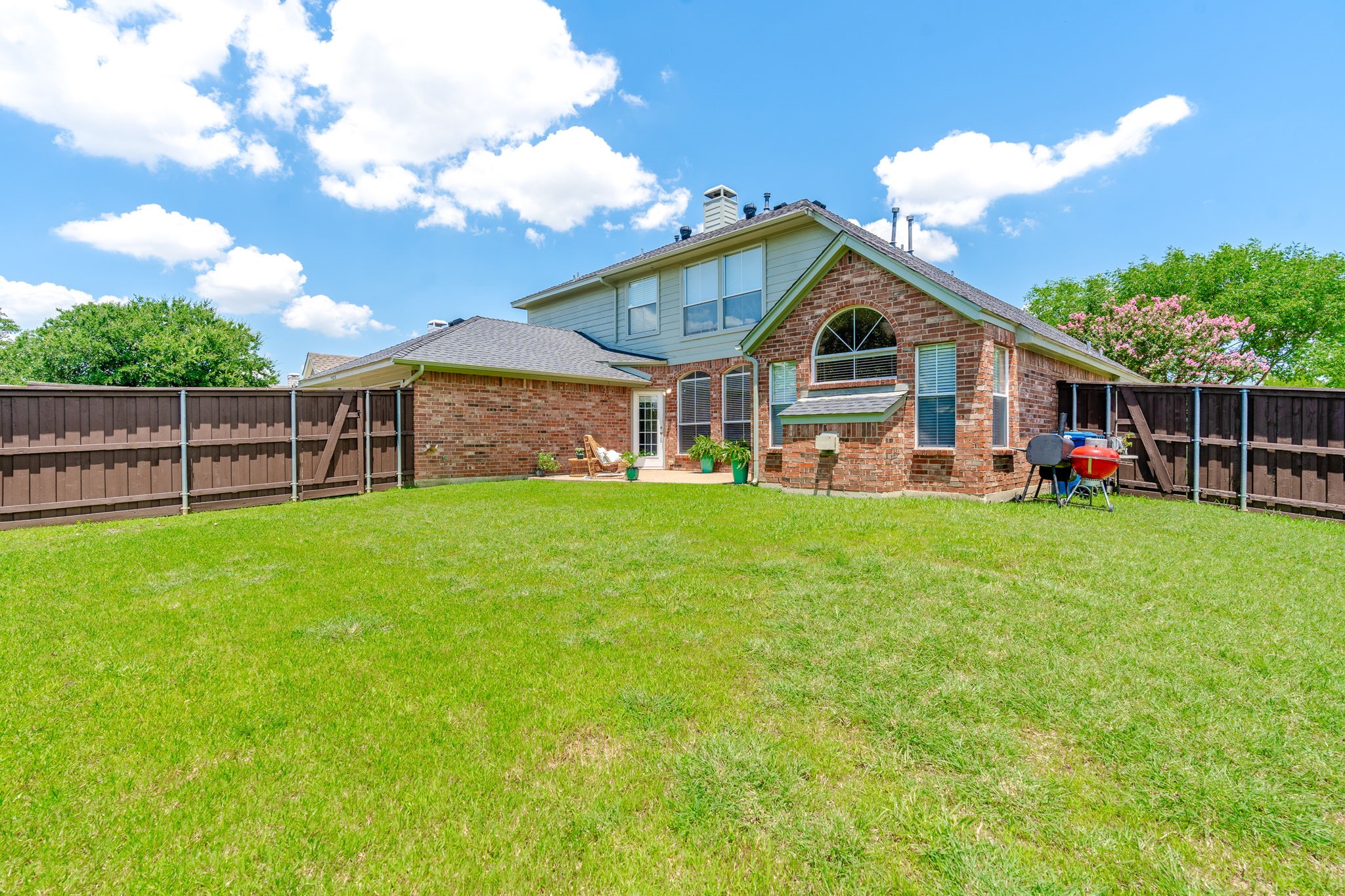 1523 Falls Road