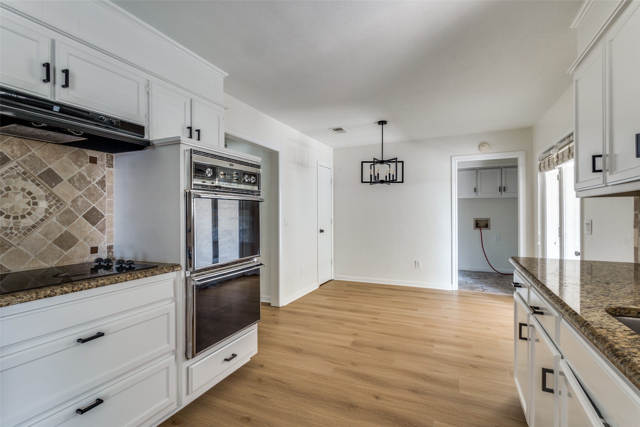 909 Edgefield Trail