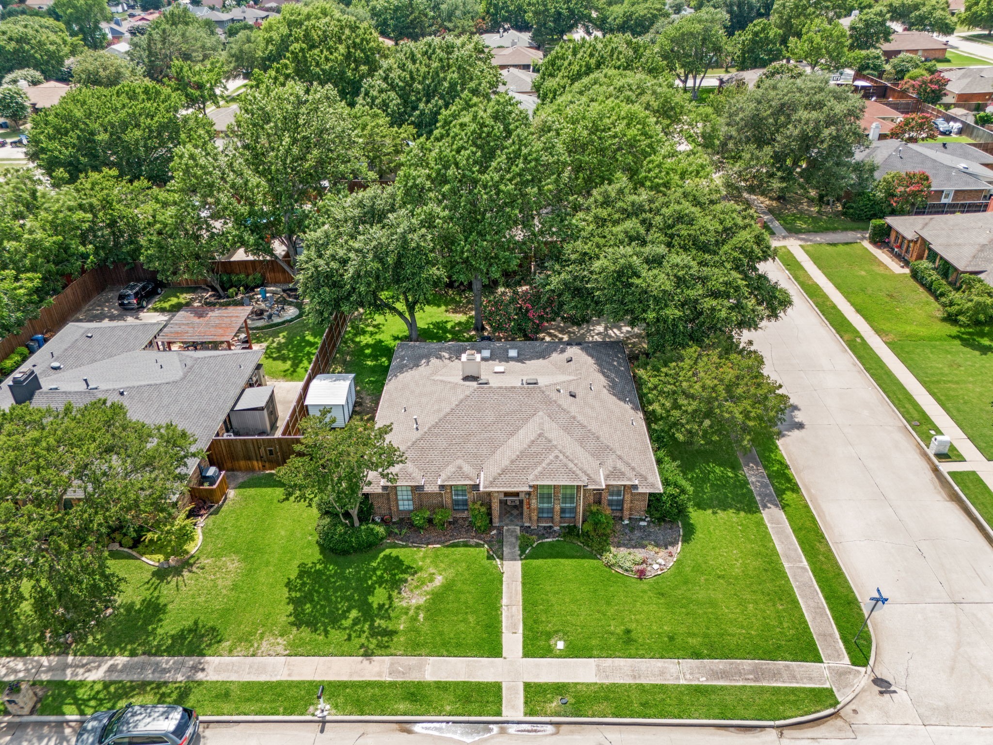 519 Parish Place