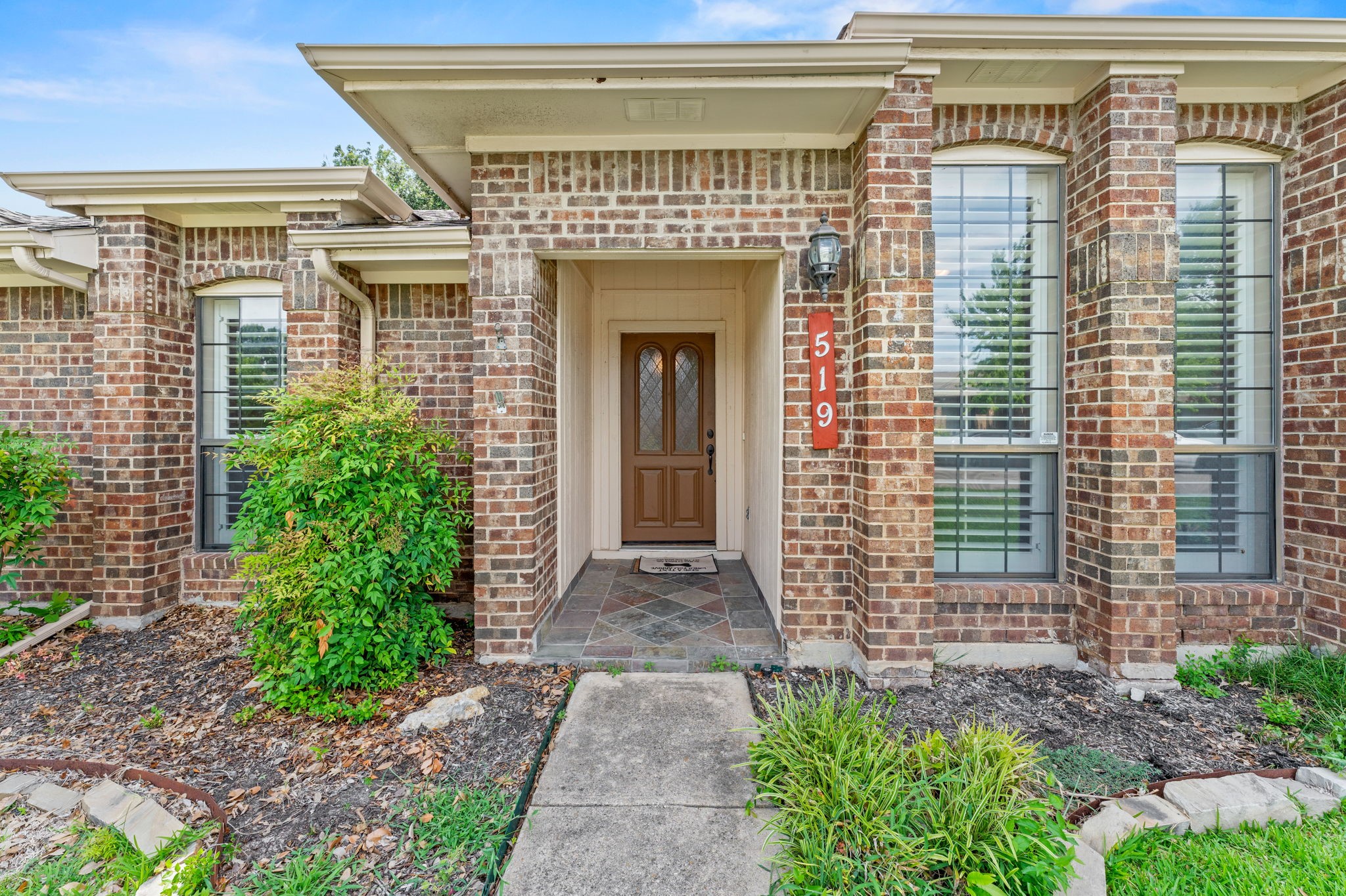 519 Parish Place