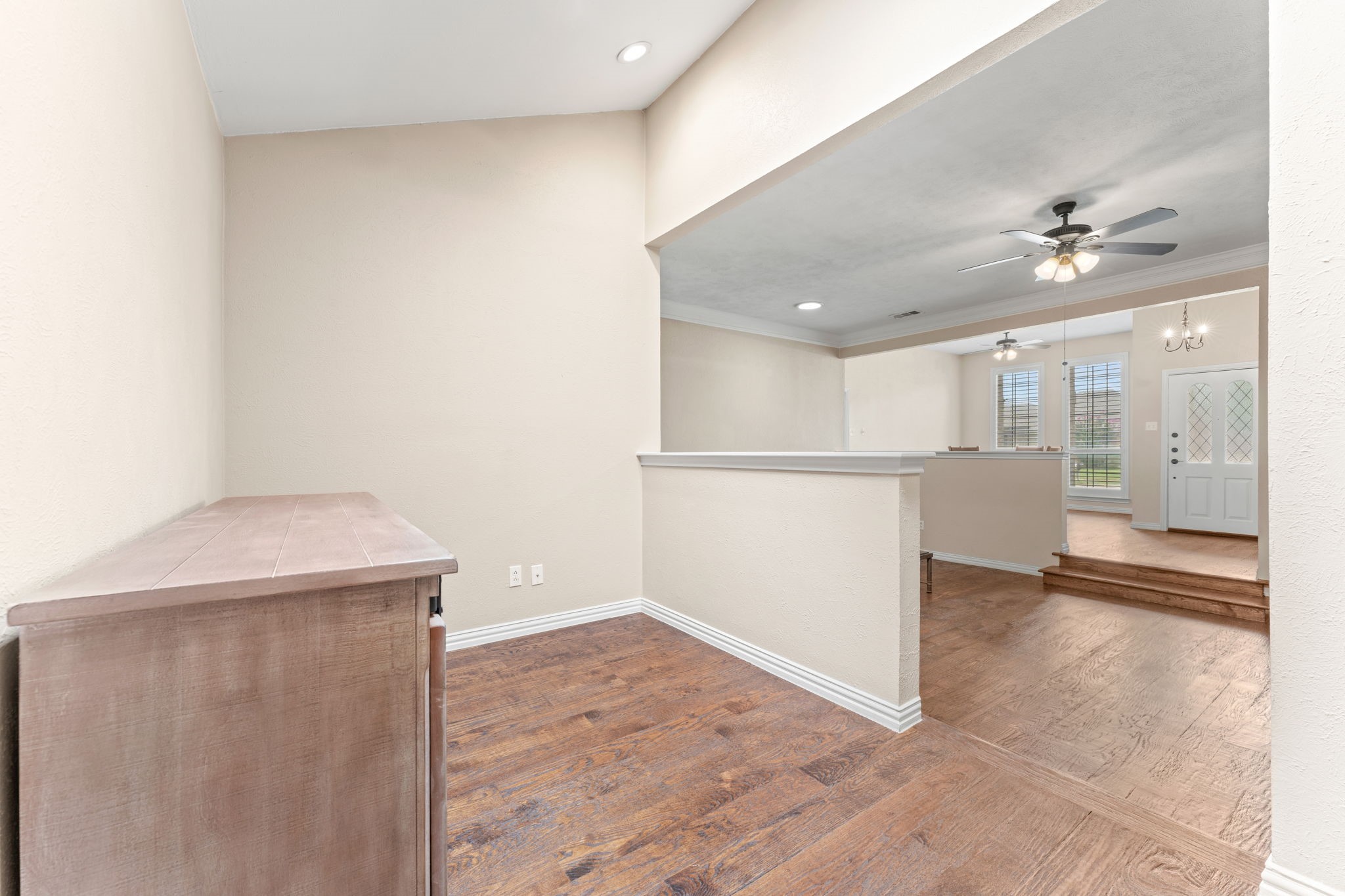 519 Parish Place