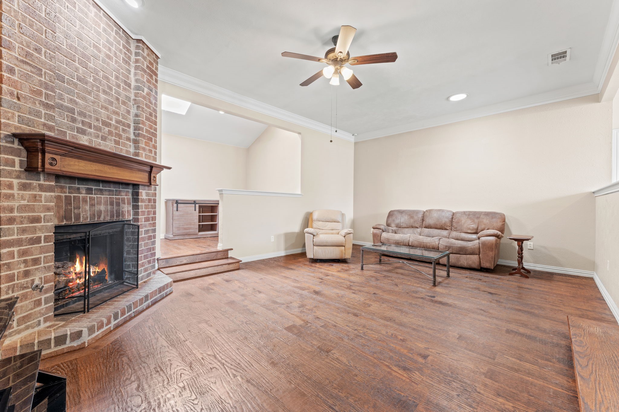 519 Parish Place