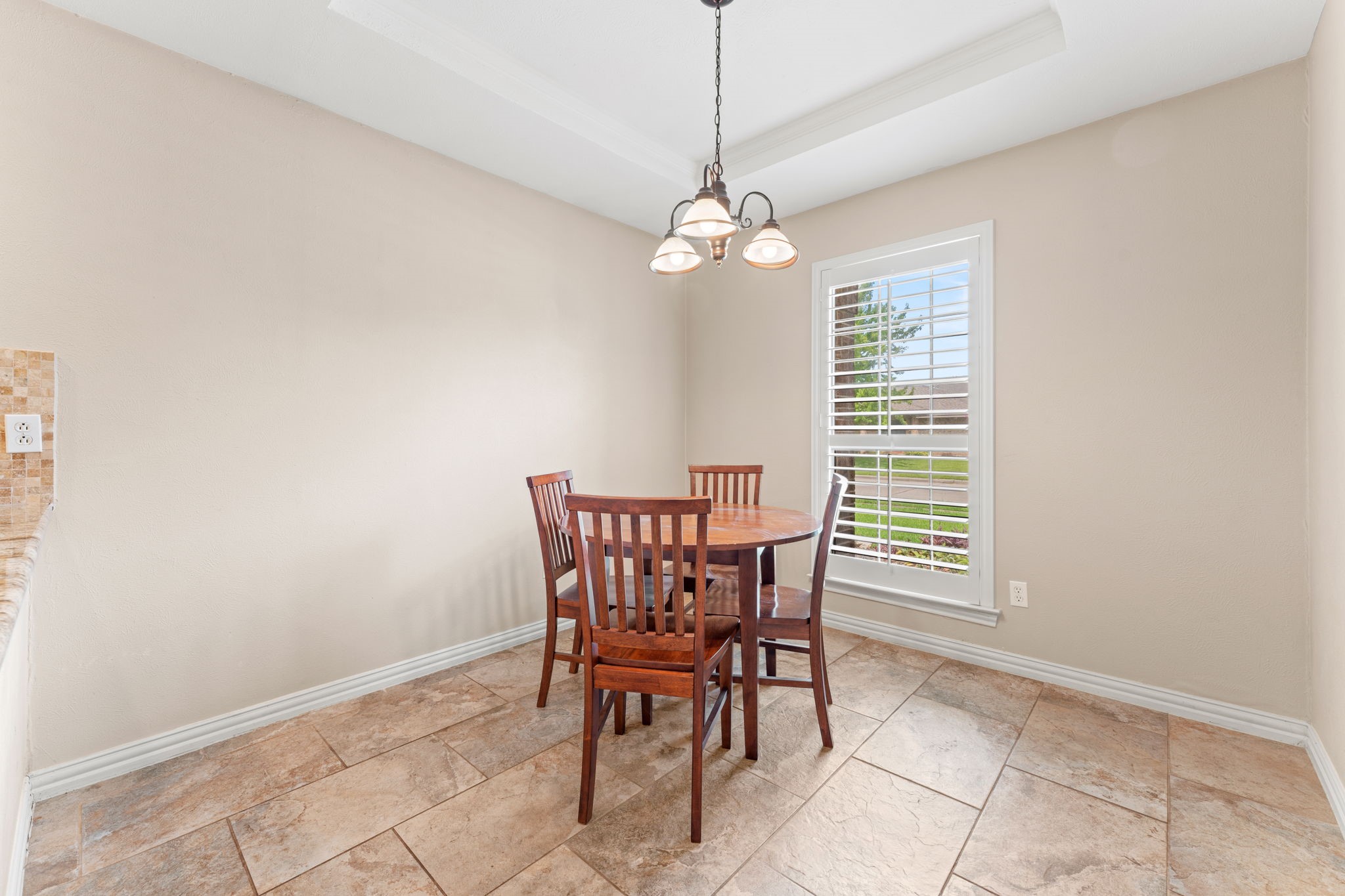 519 Parish Place