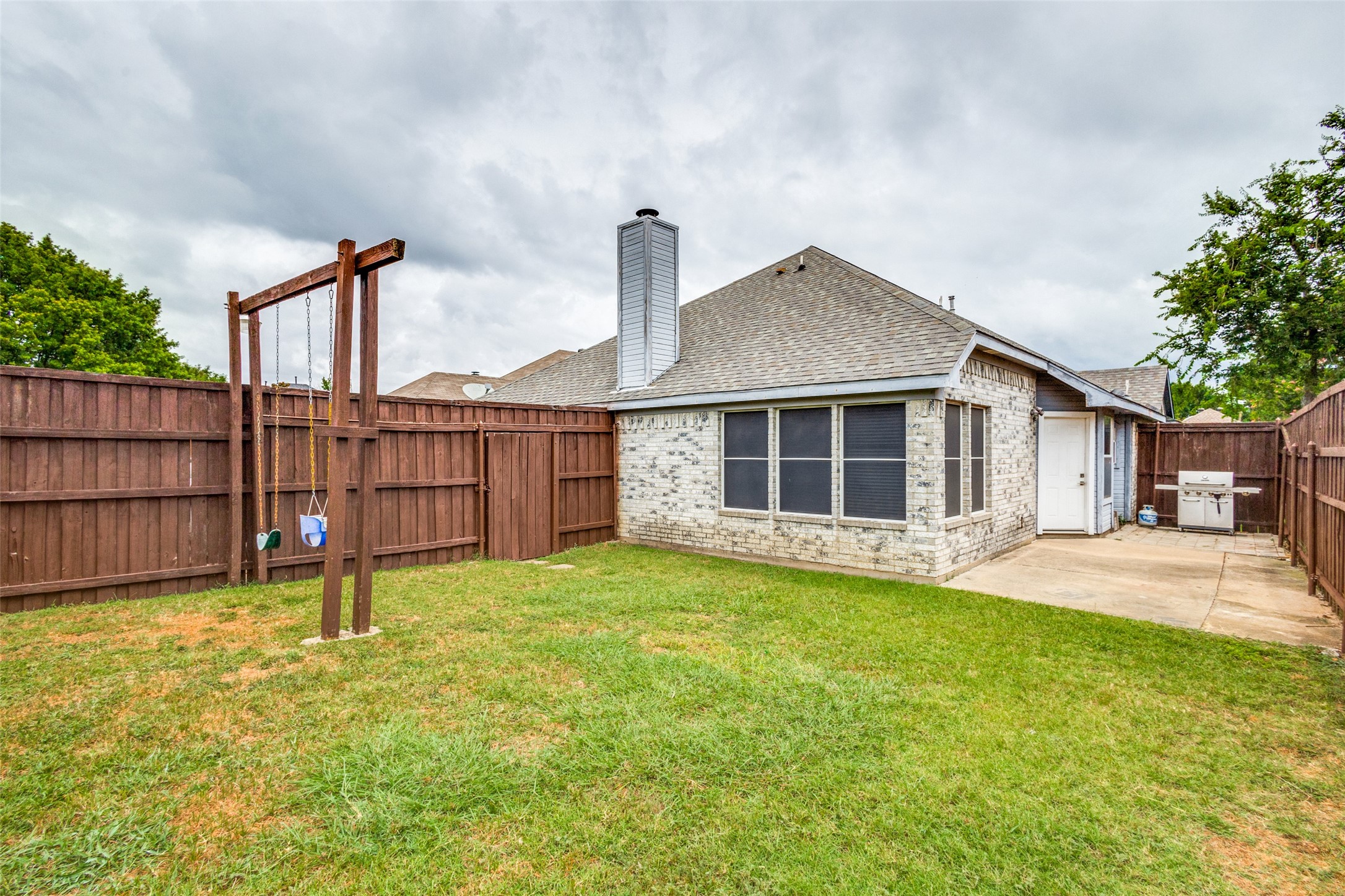 1244 Christopher Lane