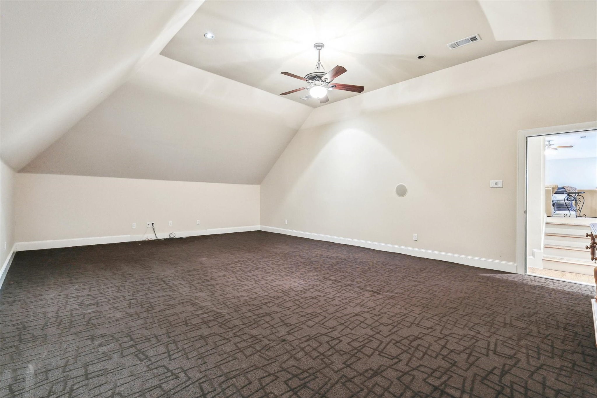 300 Whispering Oaks Drive