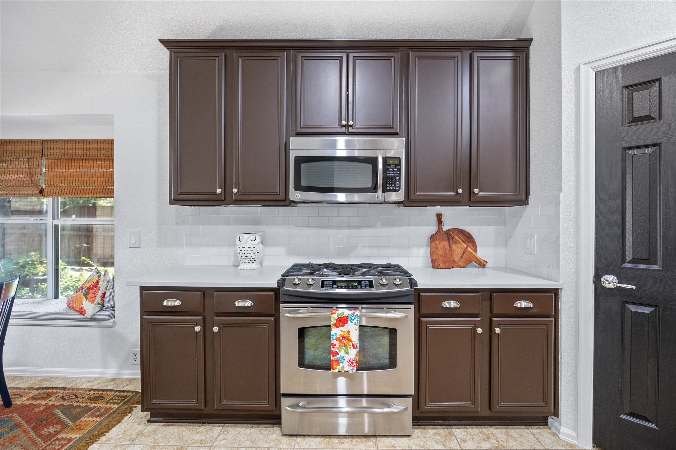 4569 Sheldon Trail
