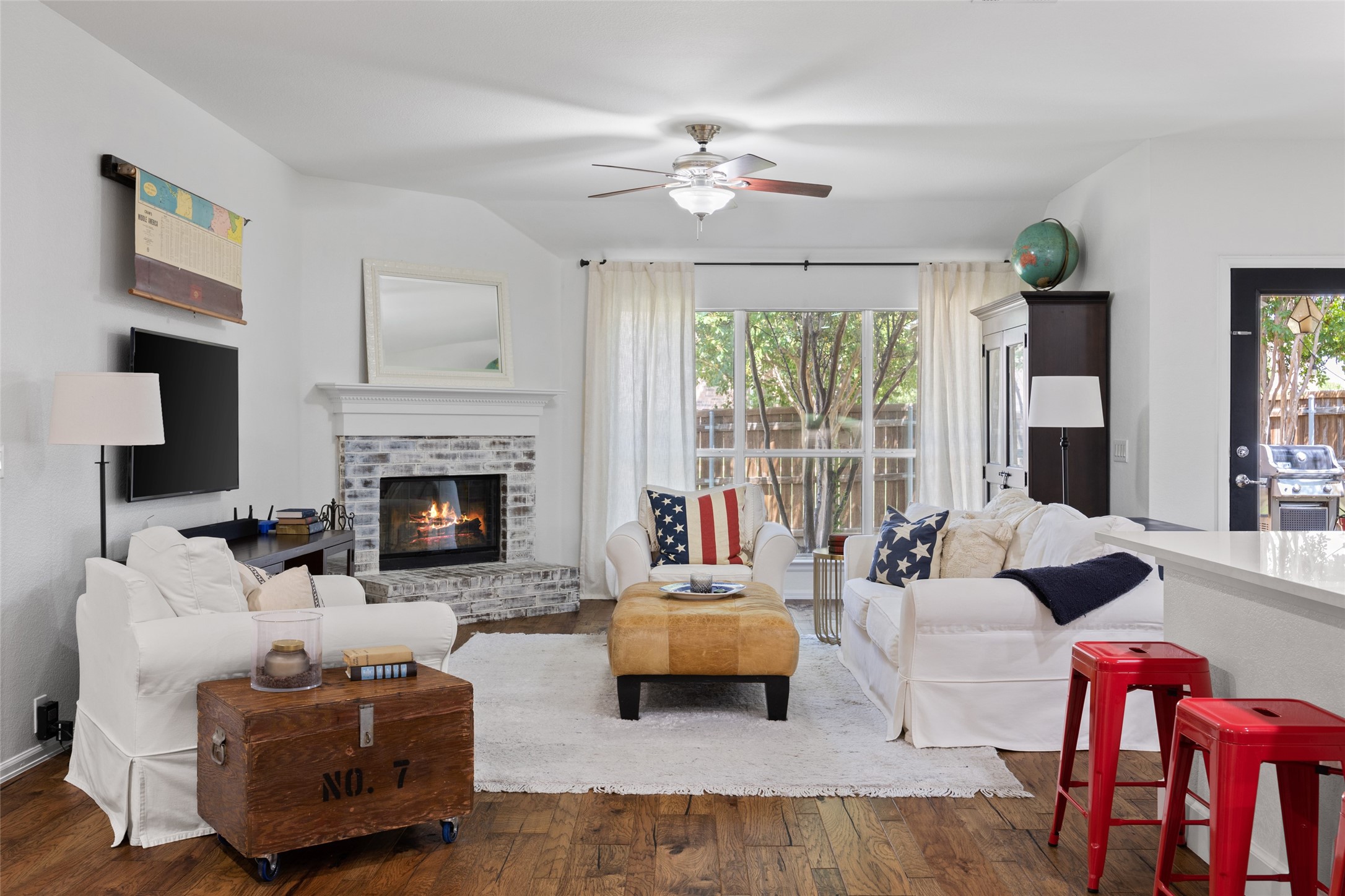 4569 Sheldon Trail