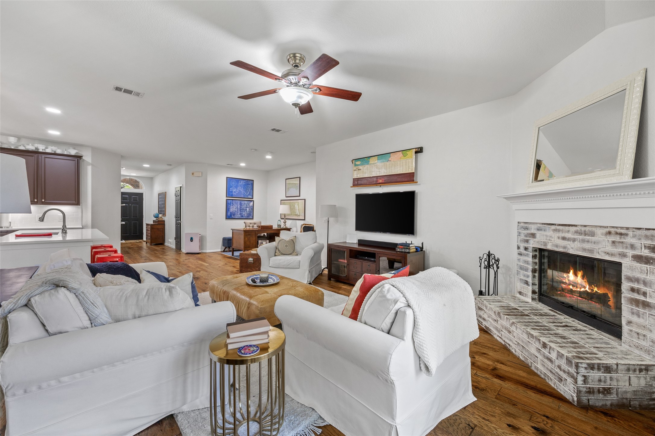 4569 Sheldon Trail