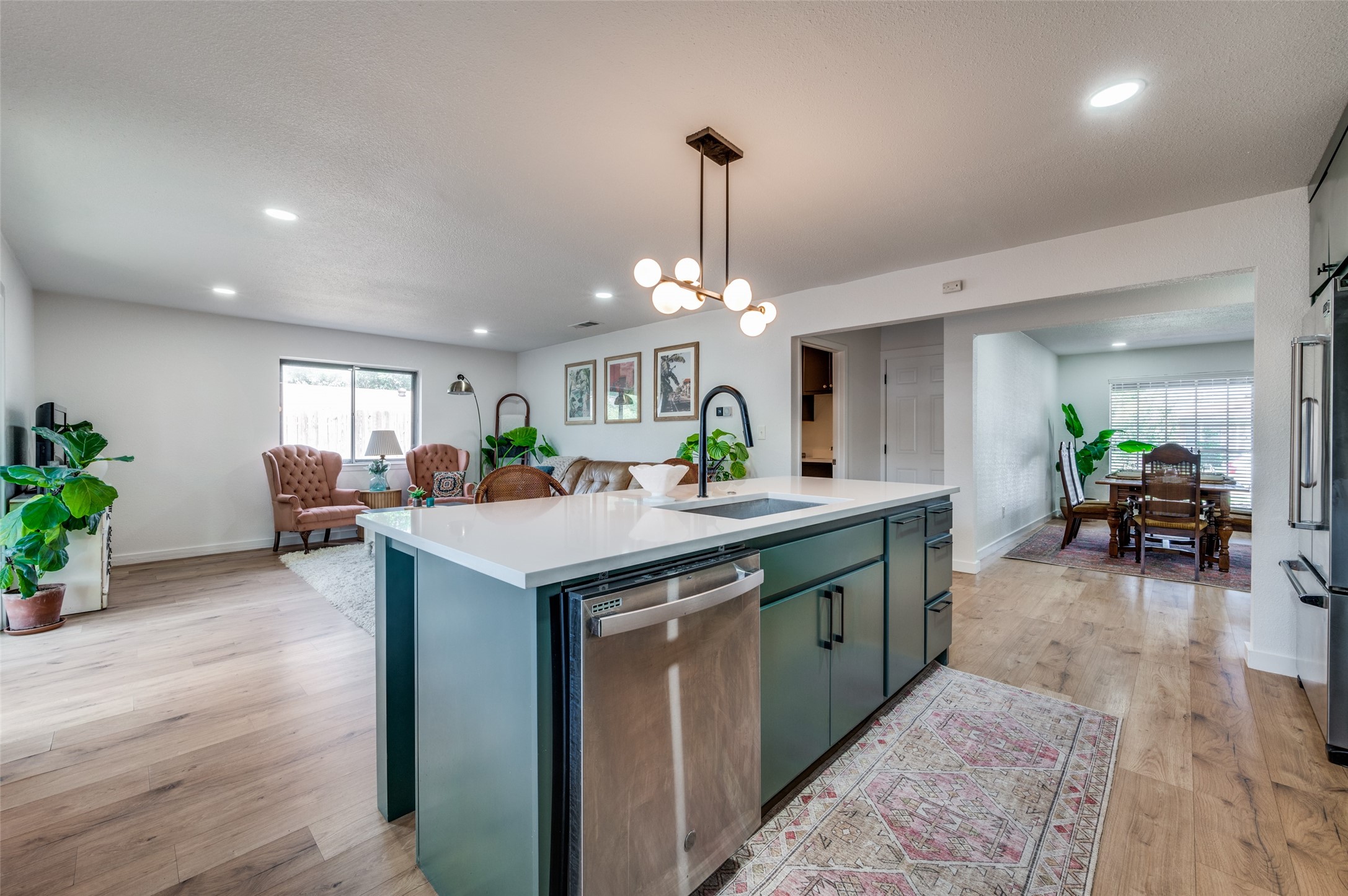 2004 Milam Circle