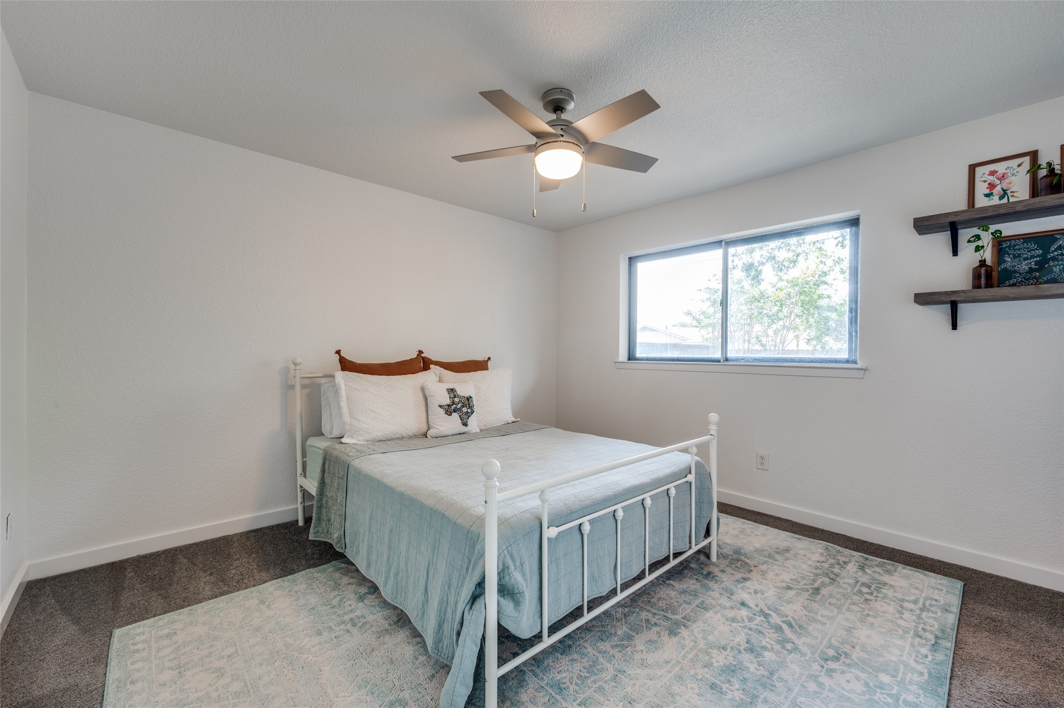 2004 Milam Circle
