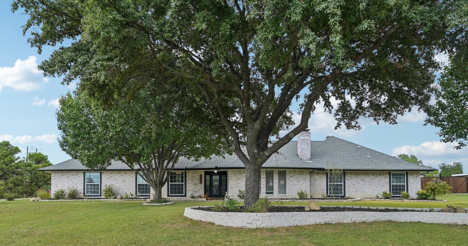 1003 Meadow Lane