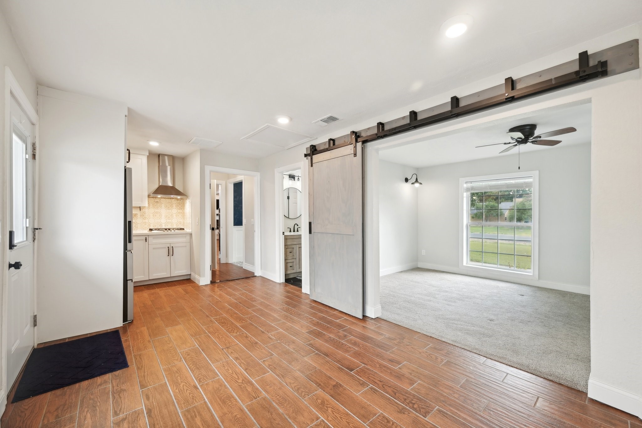 1003 Meadow Lane