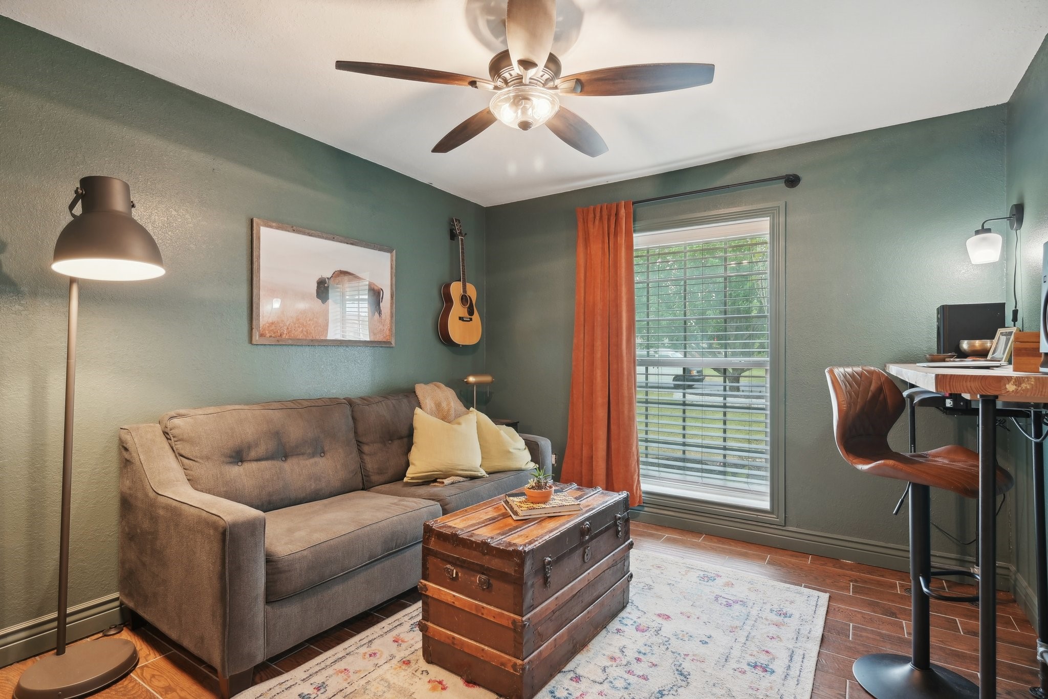 1003 Meadow Lane