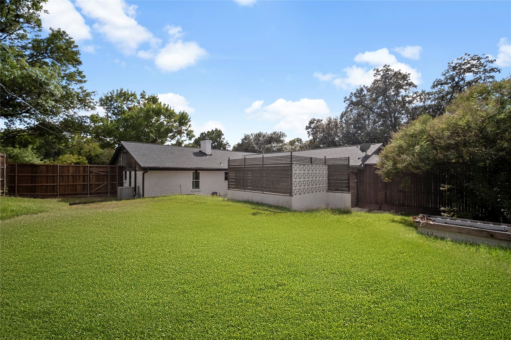 10731 Meadowcliff Lane