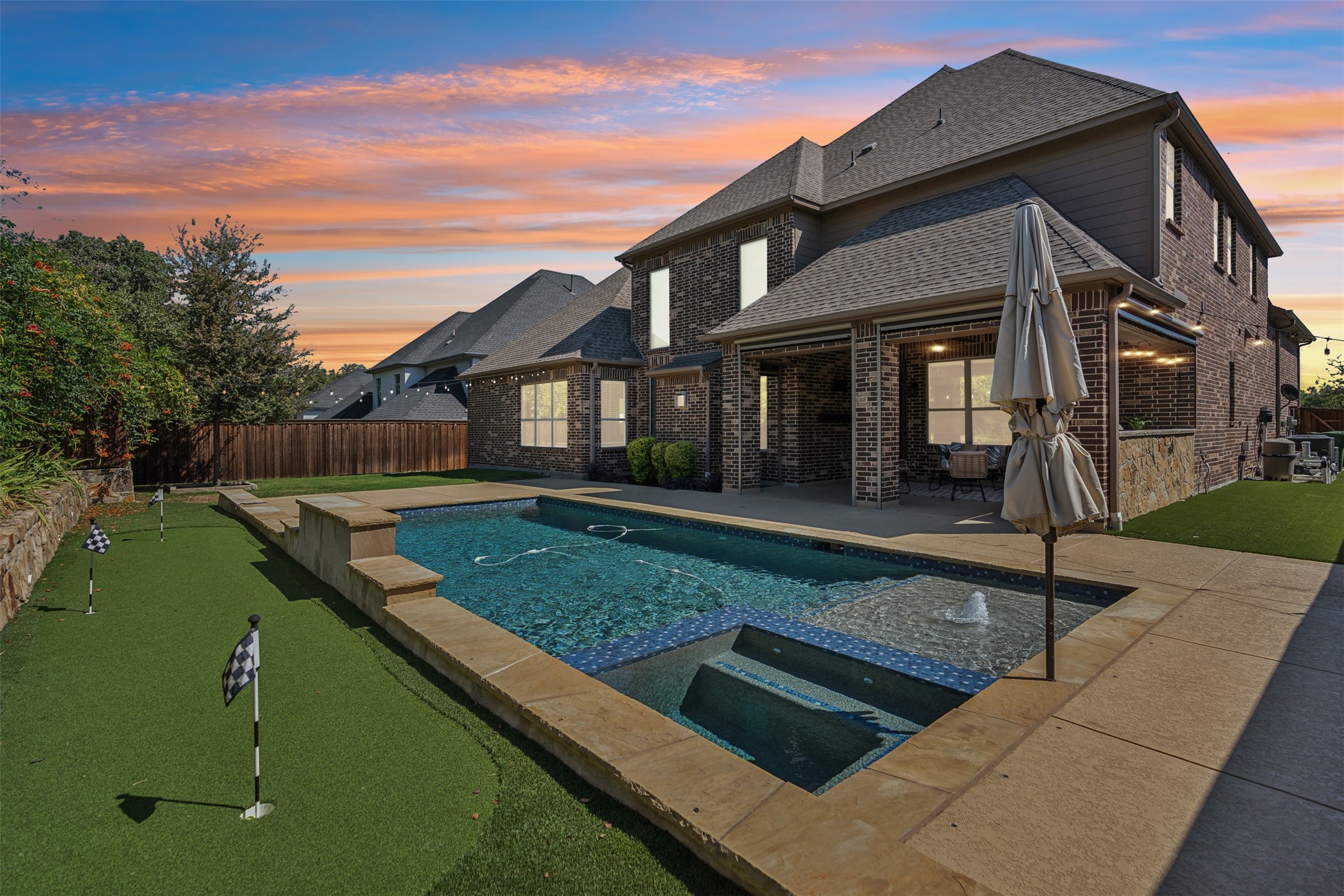 1409 E Kings Lake Drive