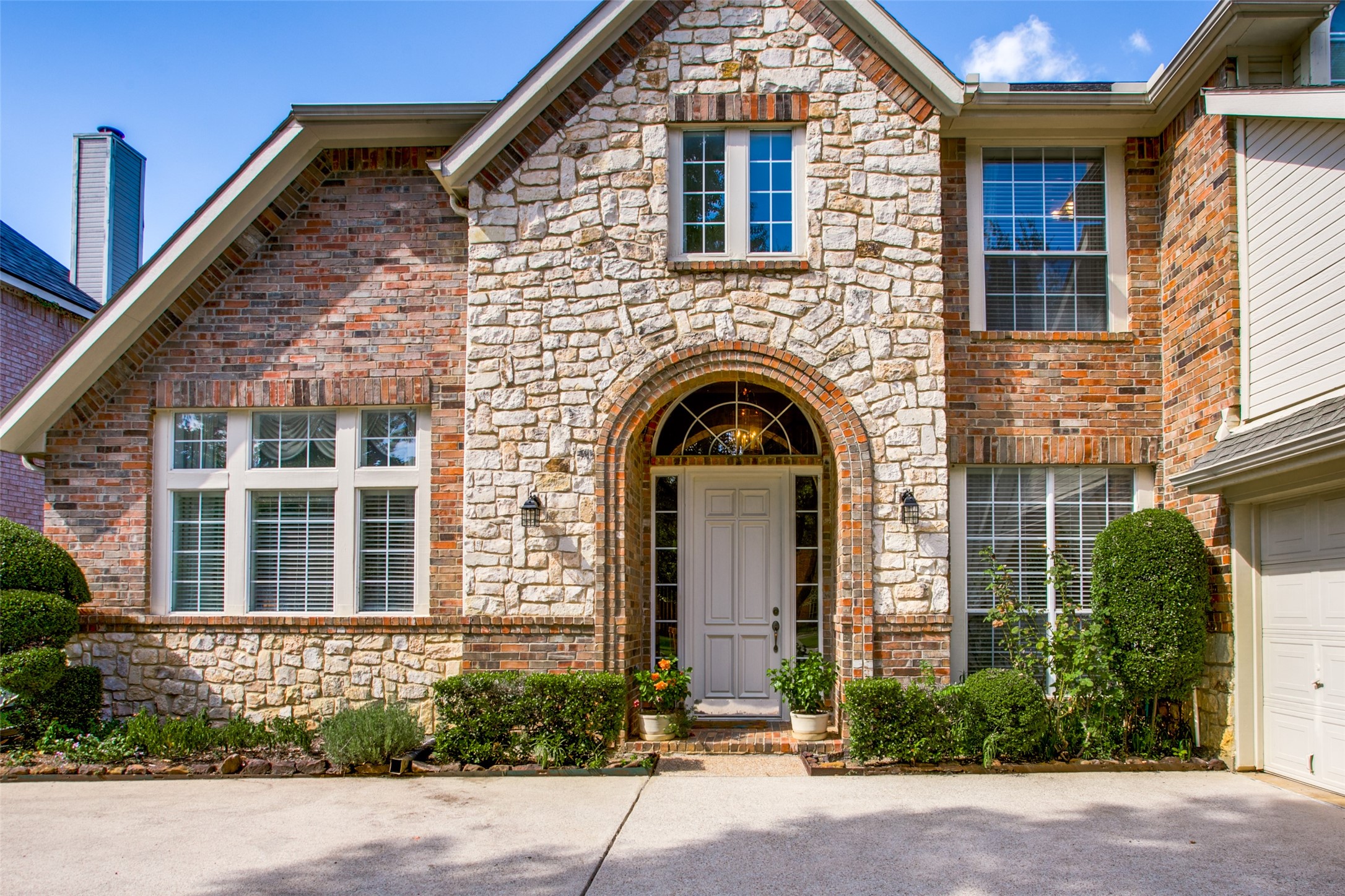 3516 Boxwood Drive
