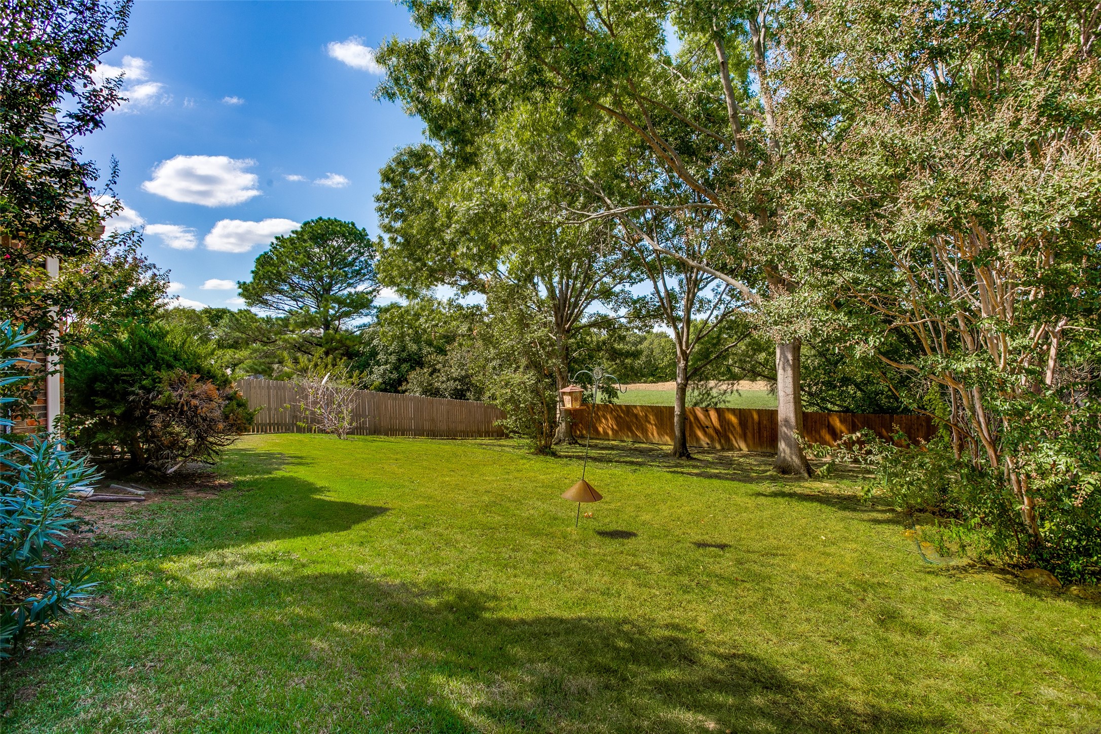 3516 Boxwood Drive
