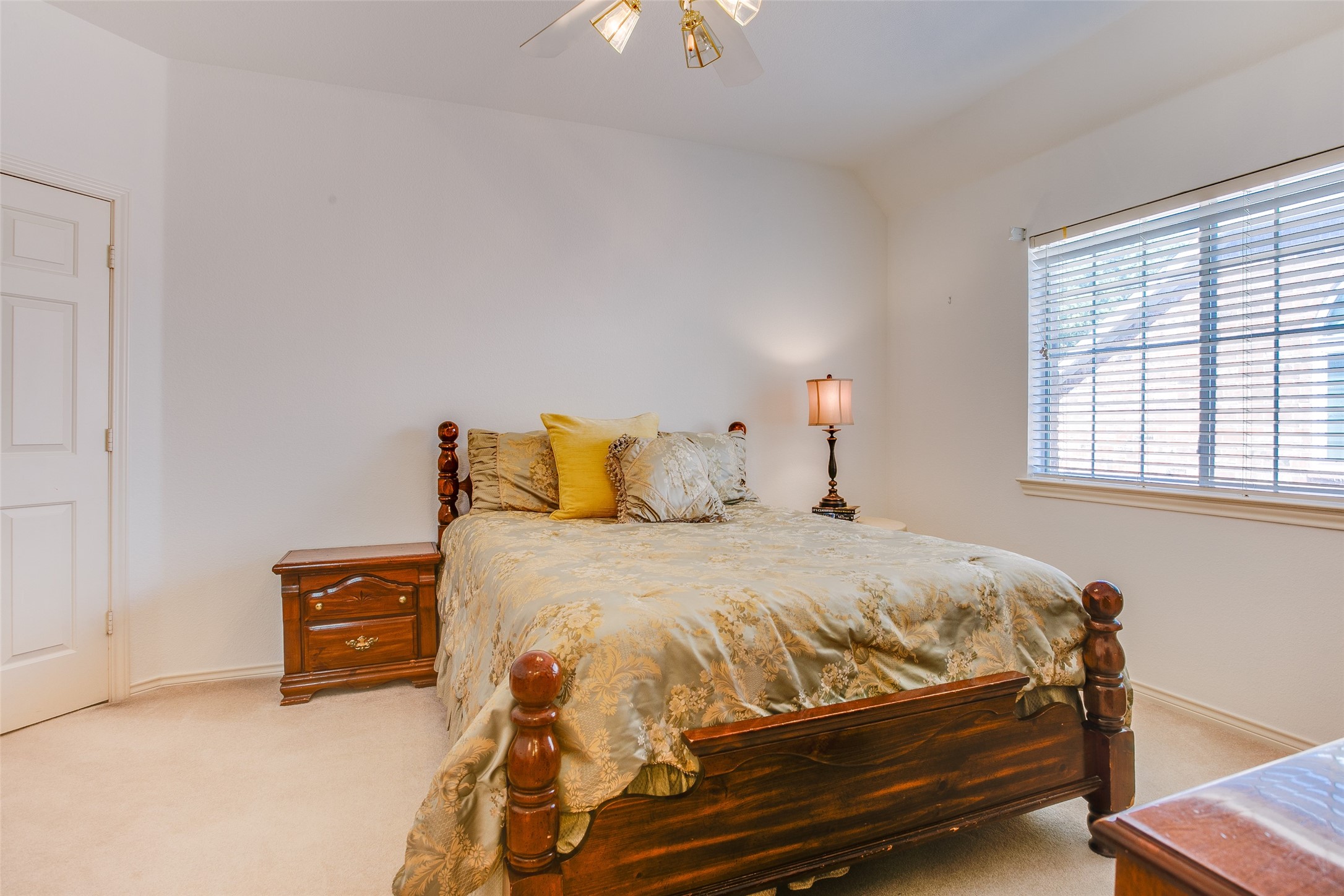 3516 Boxwood Drive