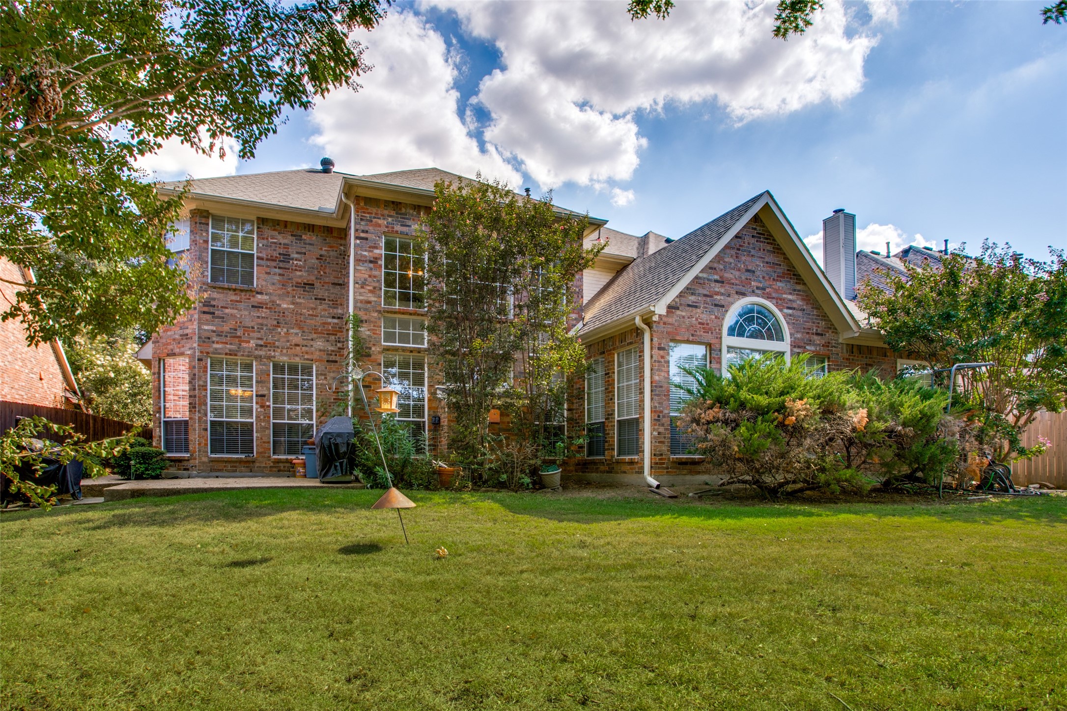 3516 Boxwood Drive