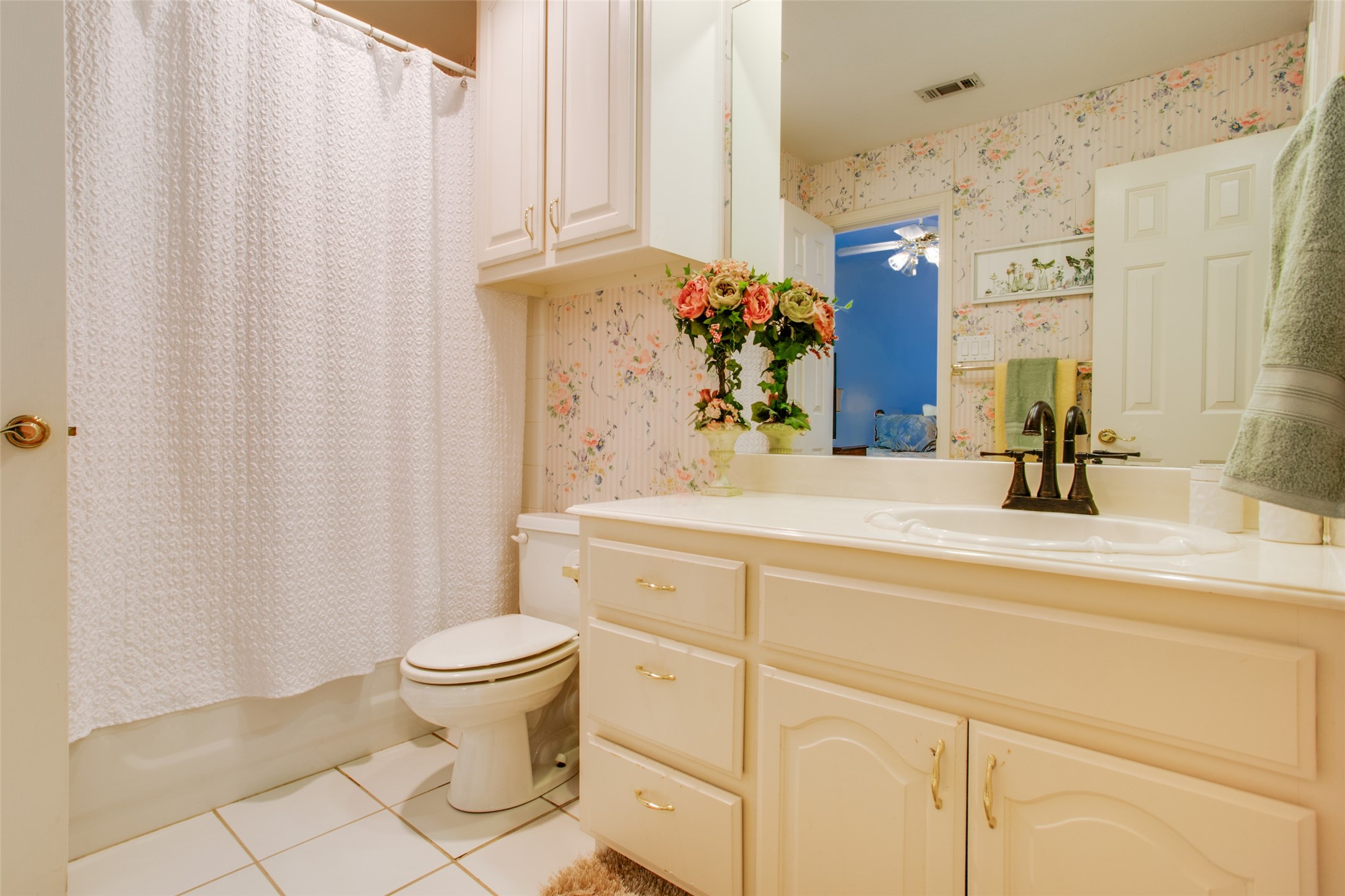 3516 Boxwood Drive