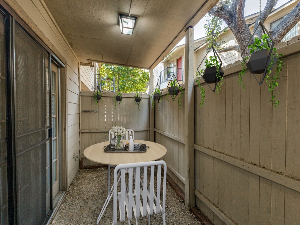 6646 E Lovers Lane 603