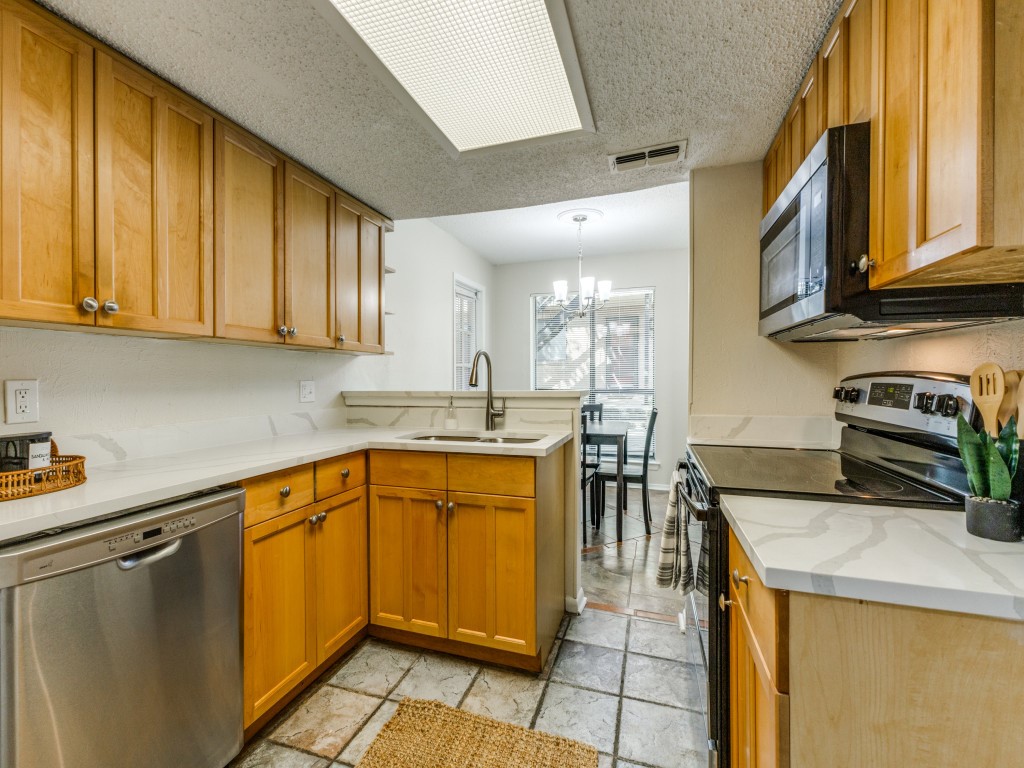 6646 E Lovers Lane 603