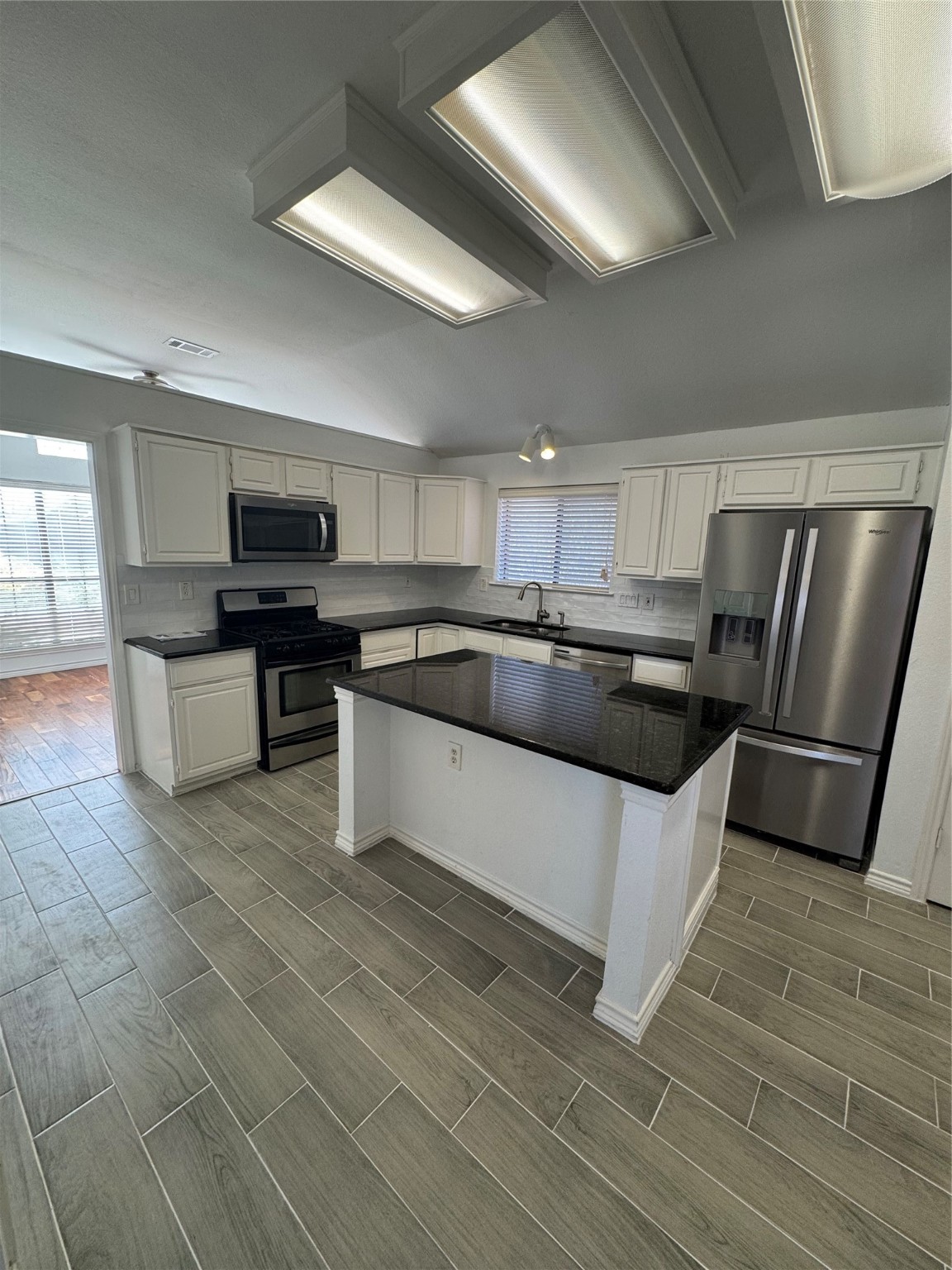 1673 Crosshaven Drive