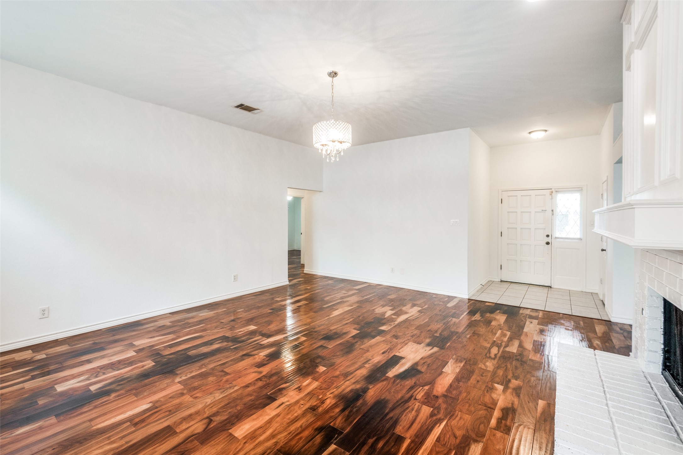 1673 Crosshaven Drive