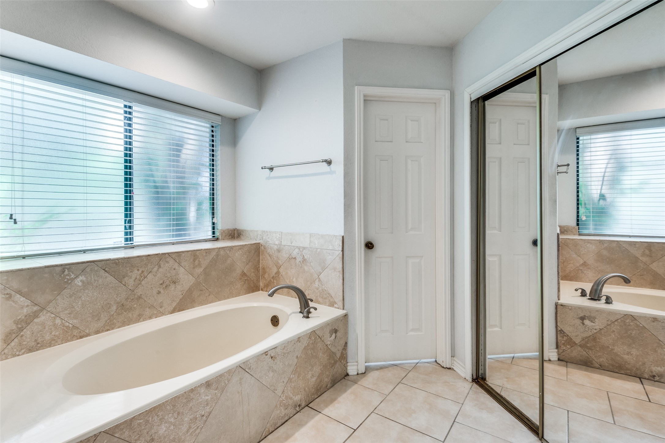 1673 Crosshaven Drive