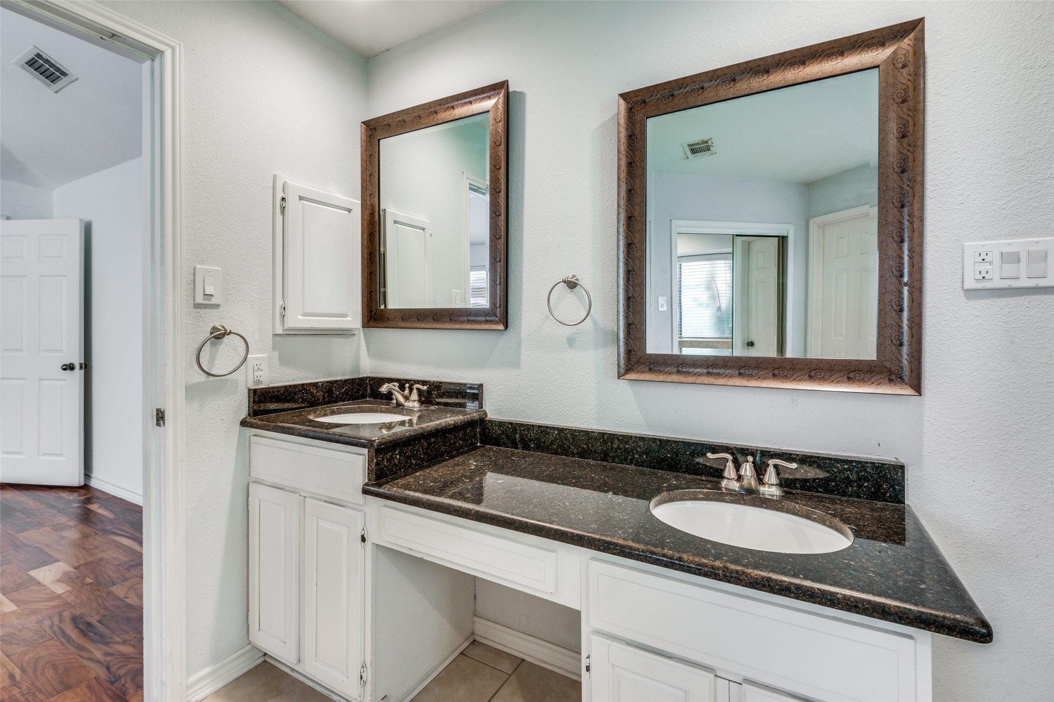 1673 Crosshaven Drive