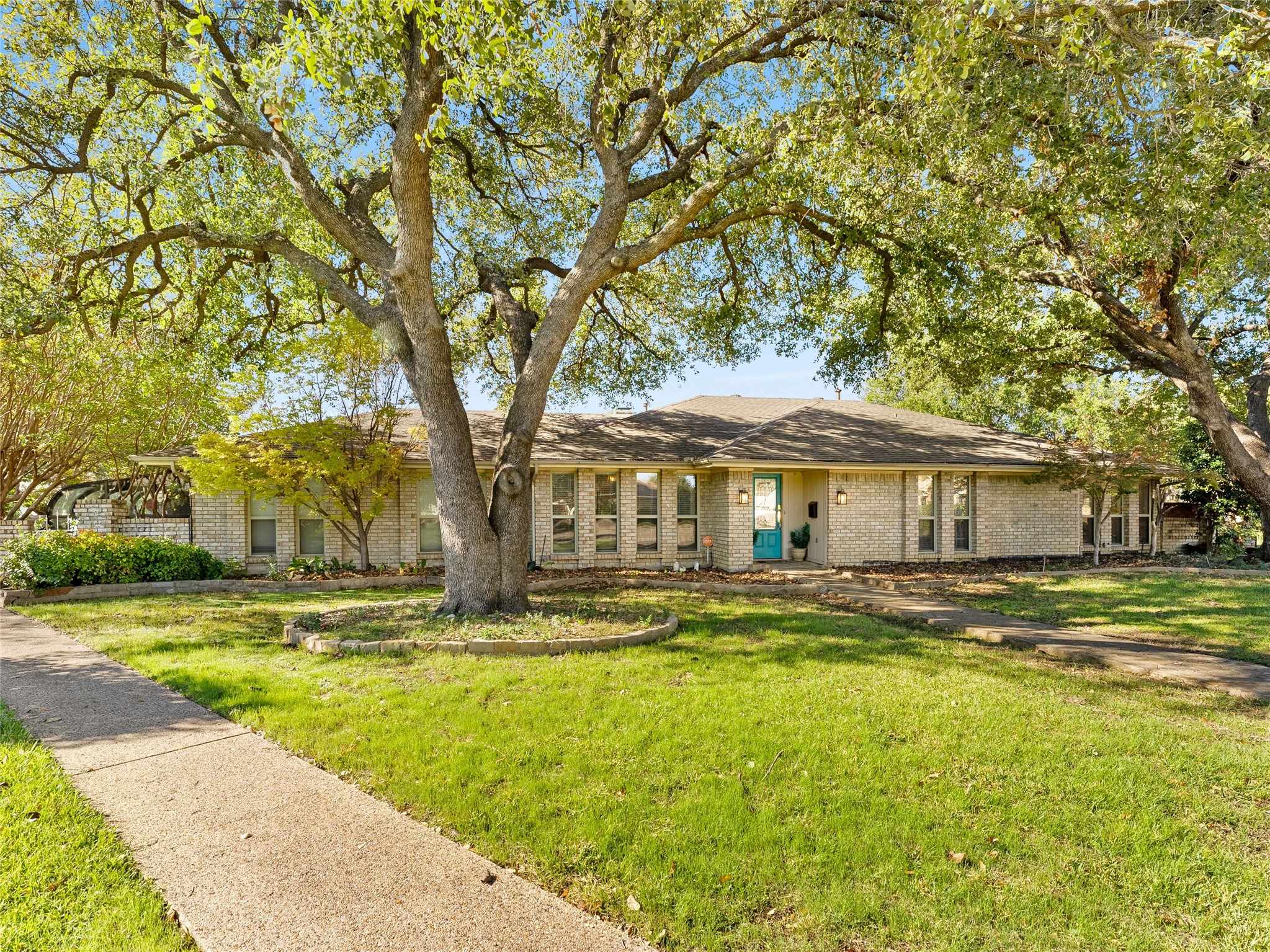 1510 Mccoy Place
