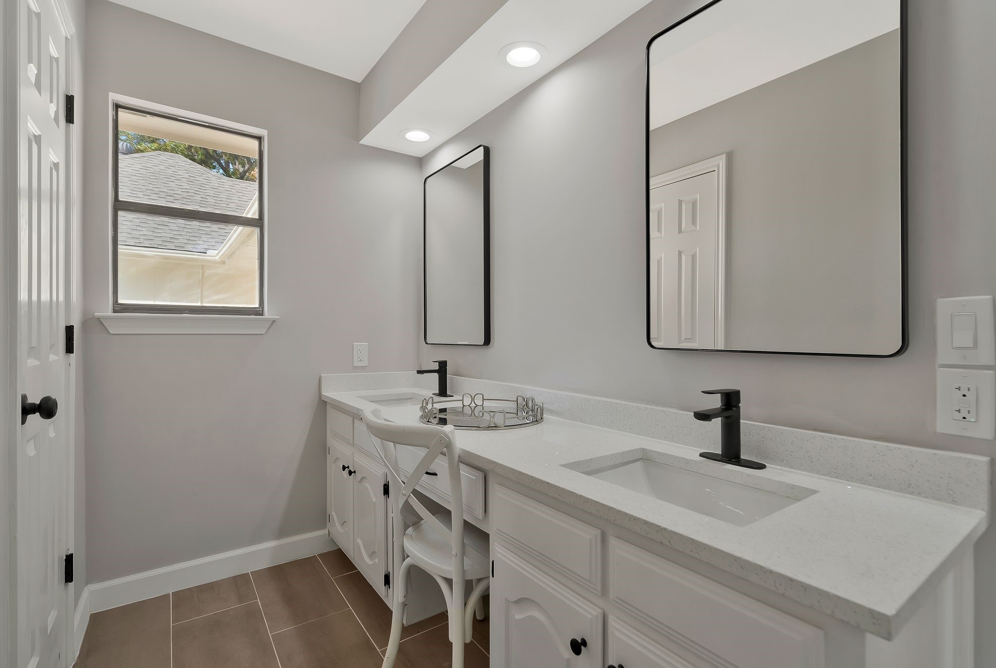 3620 S Echo Trail