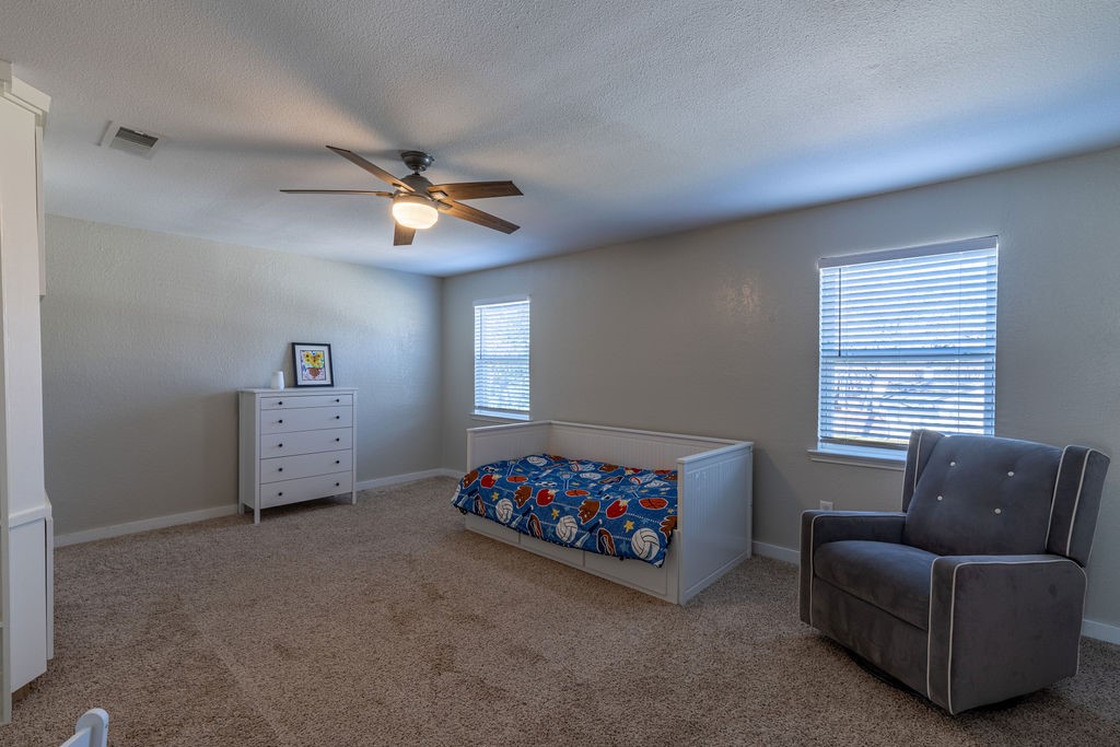 1225 Mockingbird Drive