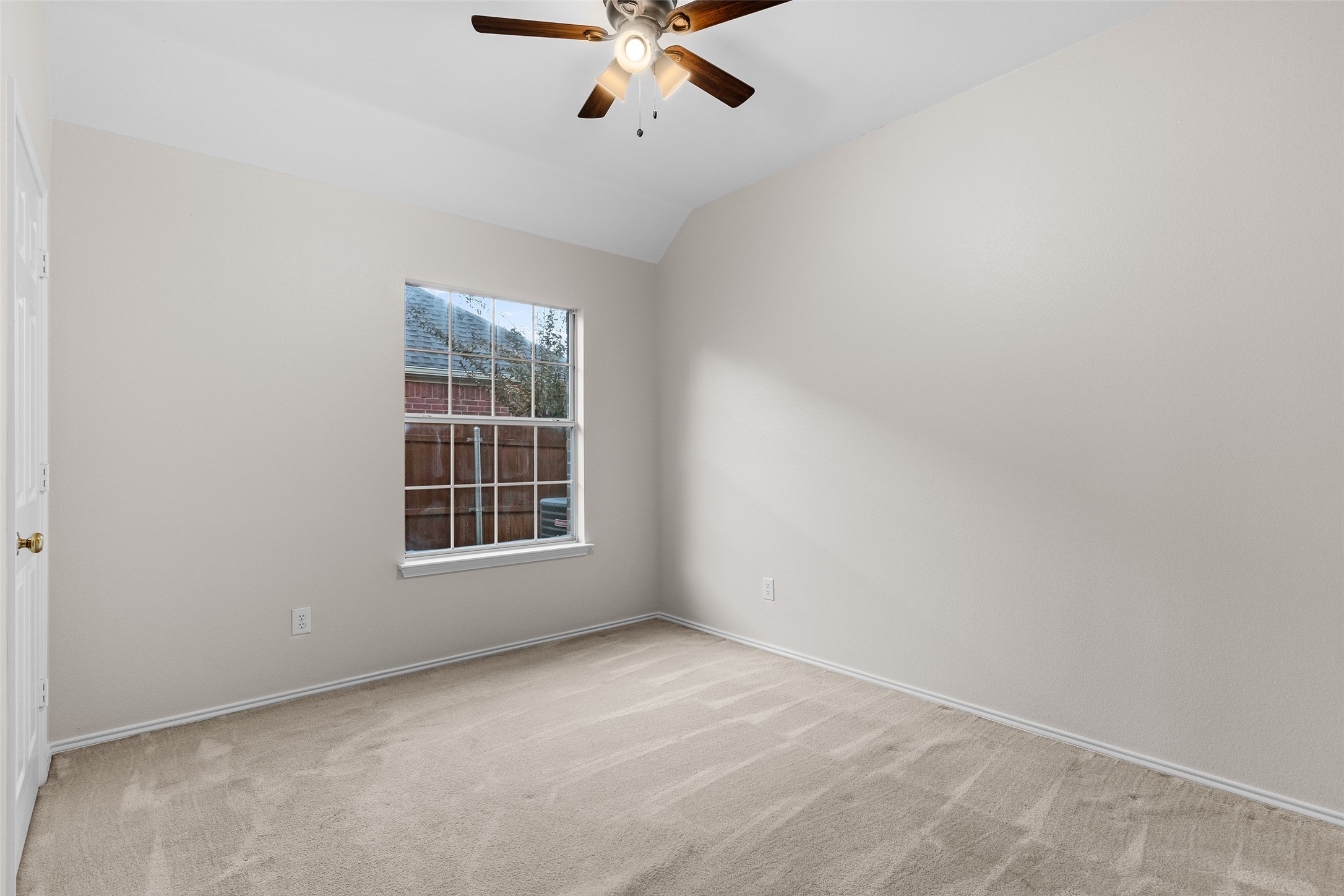 1325 Autumn Trail
