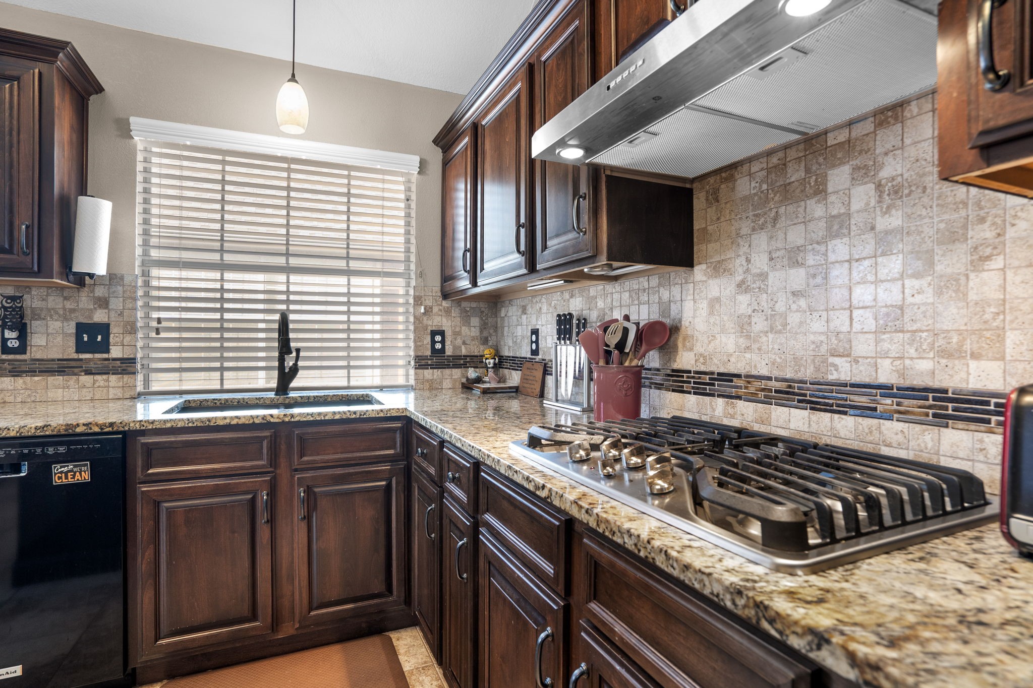 1425 Mayflower Lane