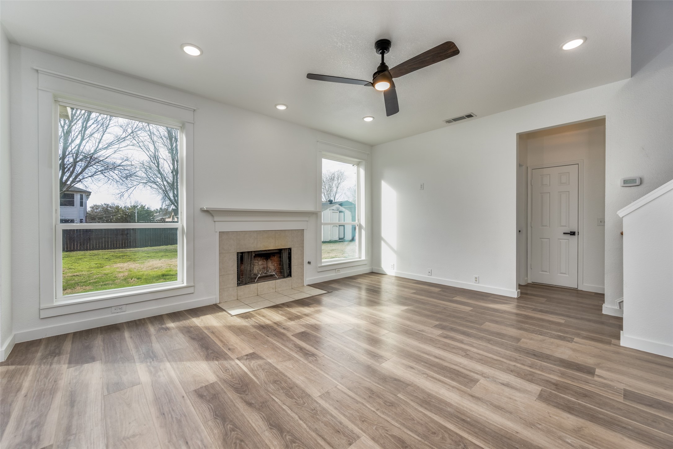 3208 Como Lake Road
