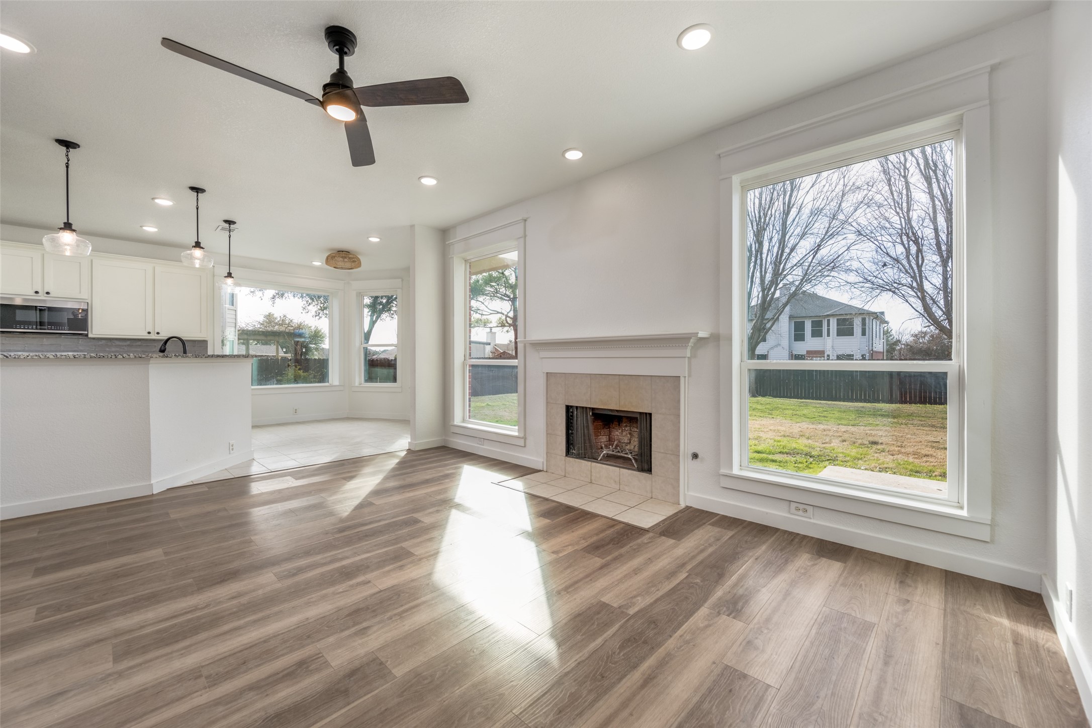 3208 Como Lake Road