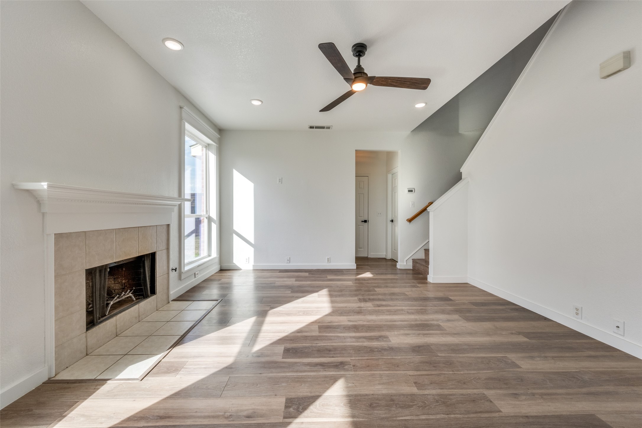 3208 Como Lake Road